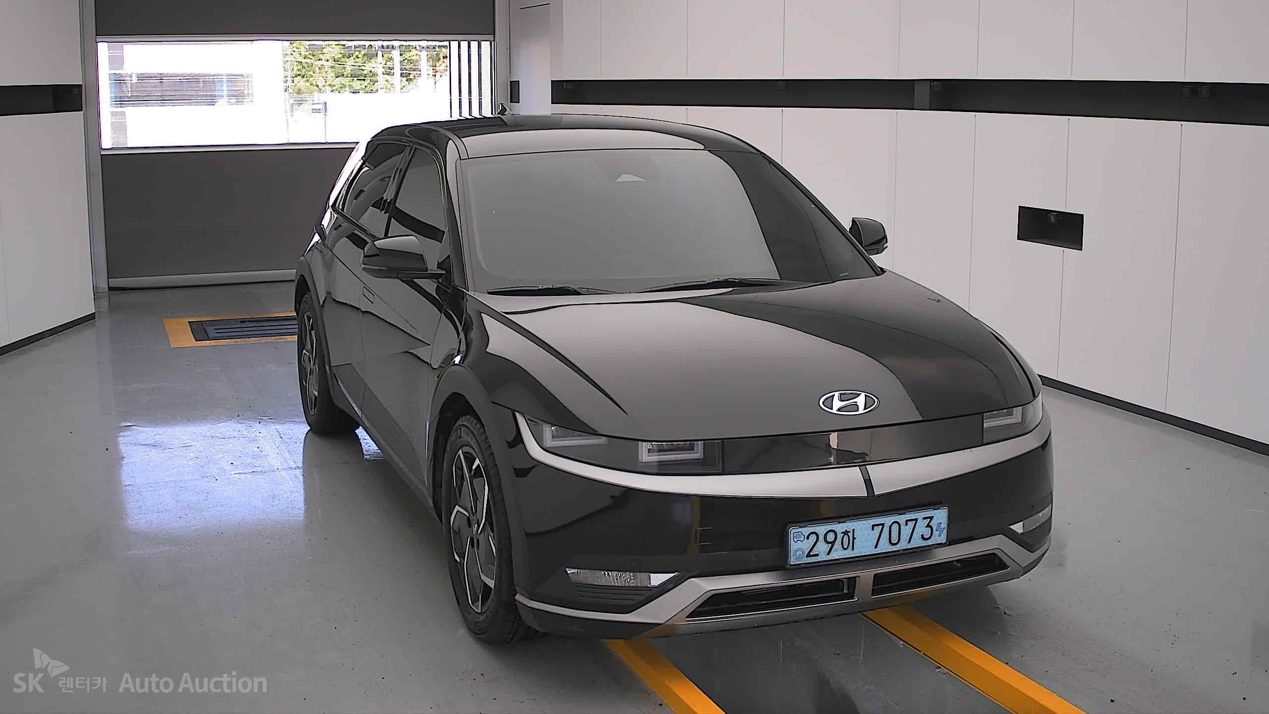 2022 - hyundai ioniq