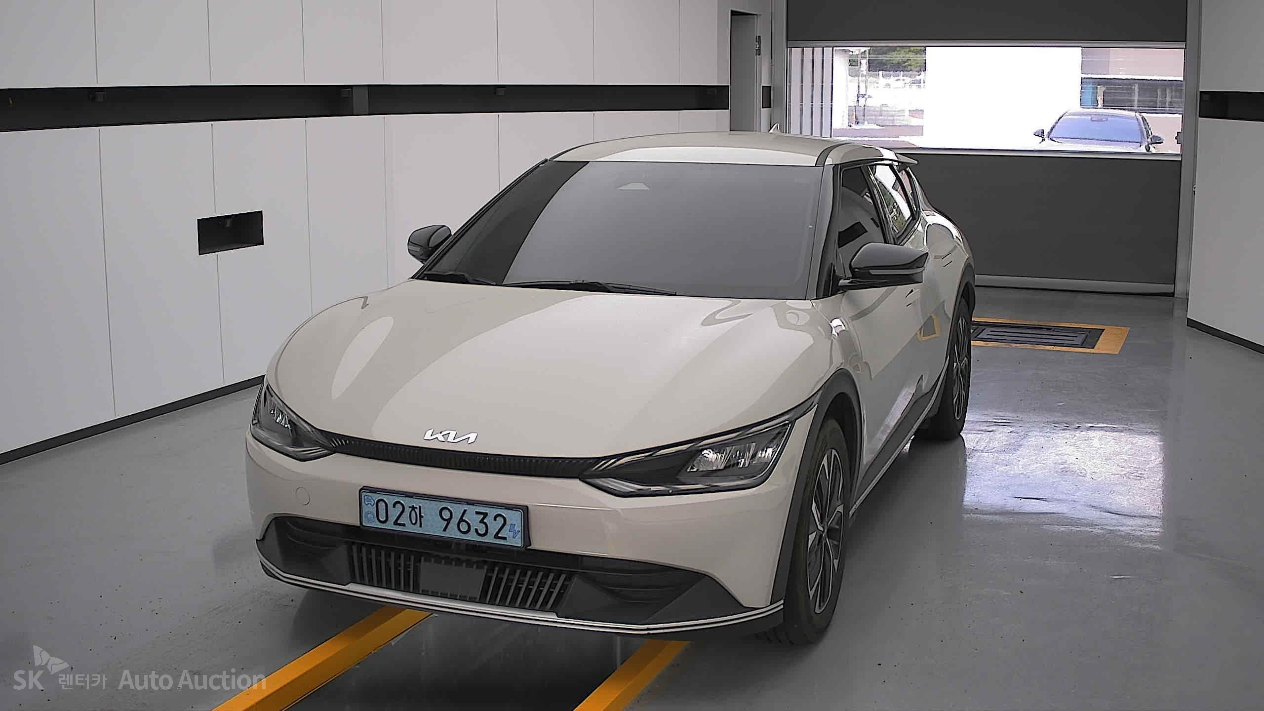 2022 - kia ev6