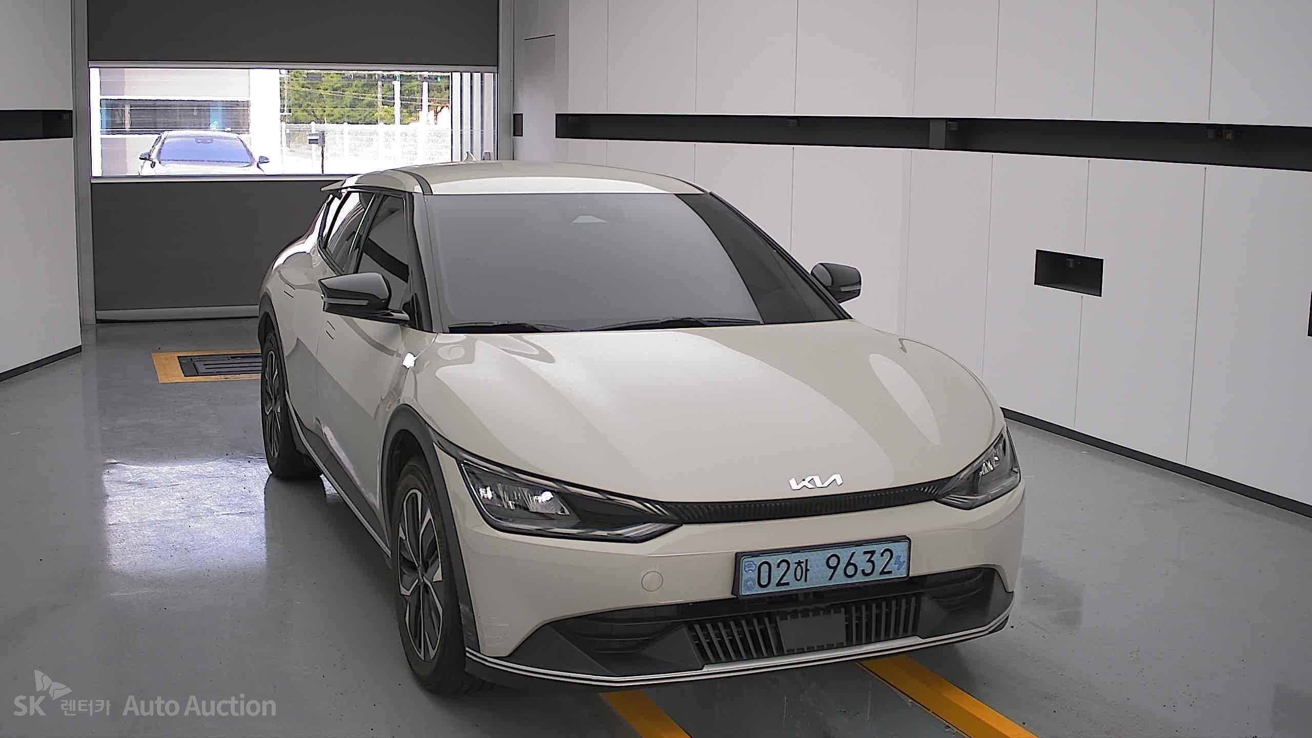 2022 - kia ev6