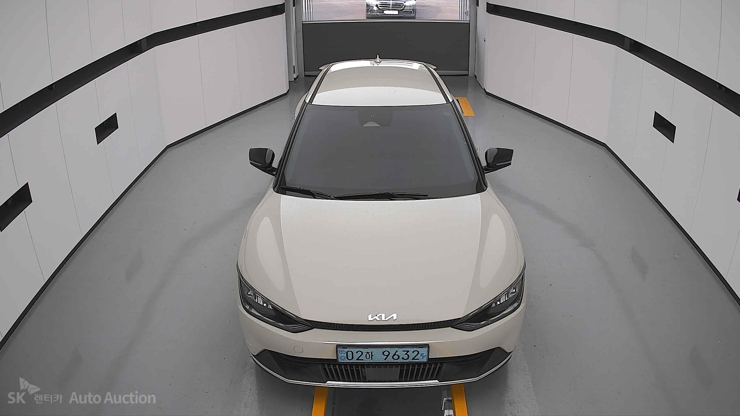 2022 - kia ev6