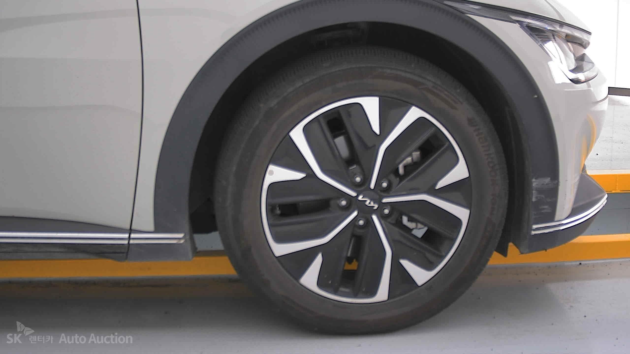 2022 - kia ev6