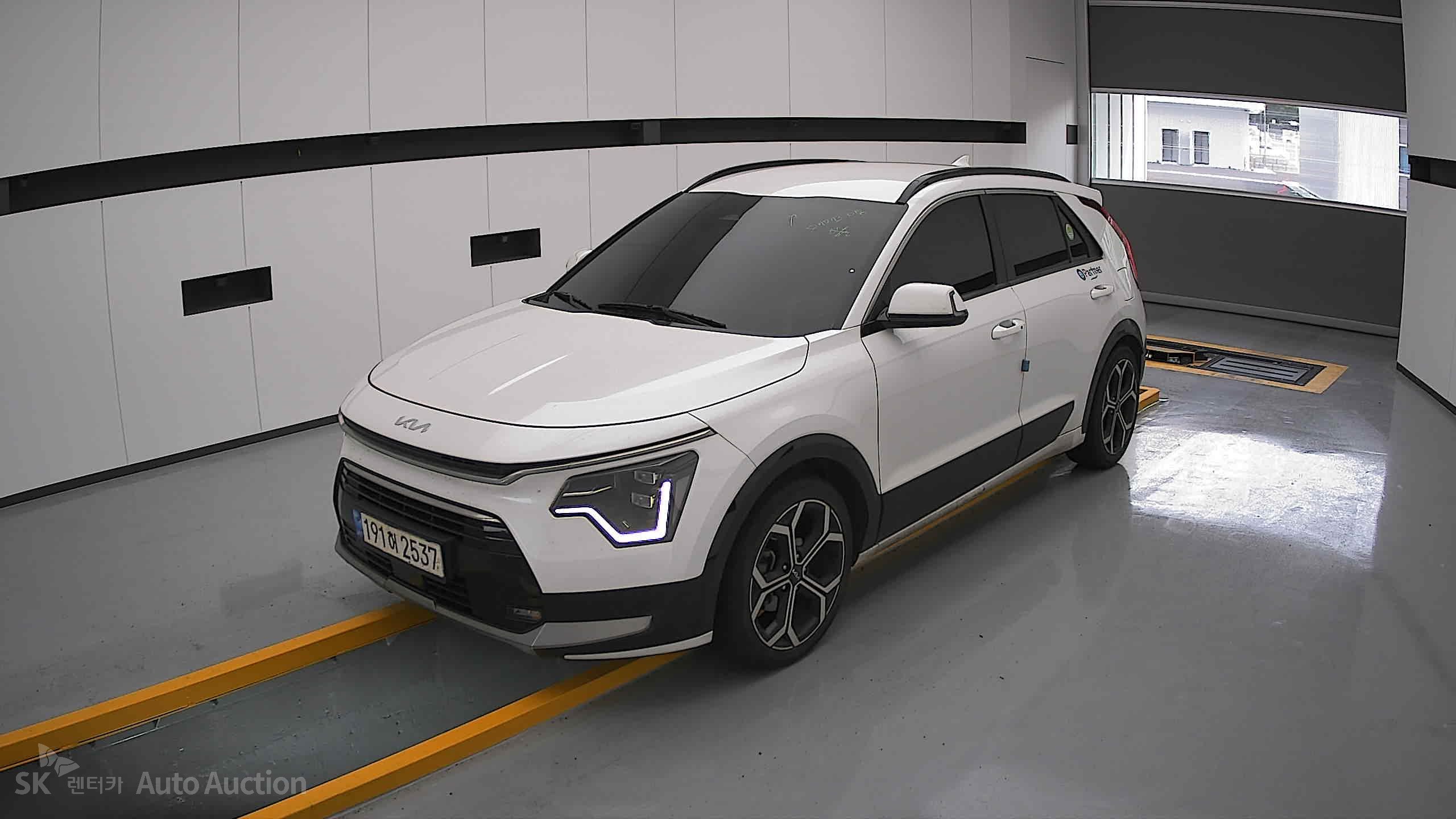 2022 - kia all-new niro