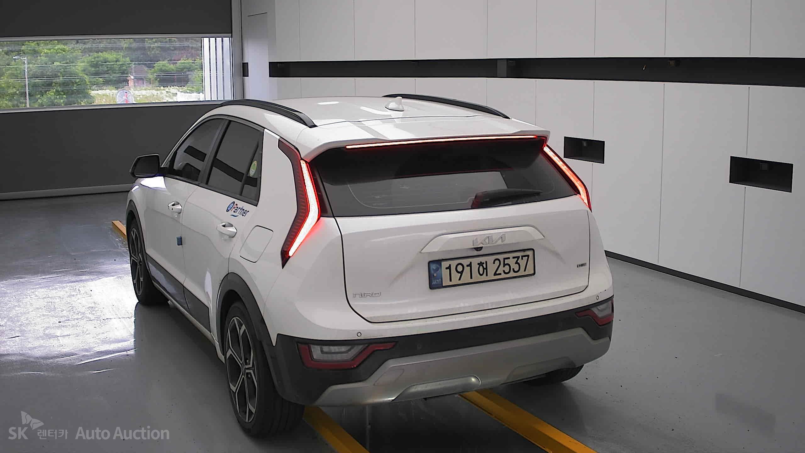 2022 - kia all-new niro