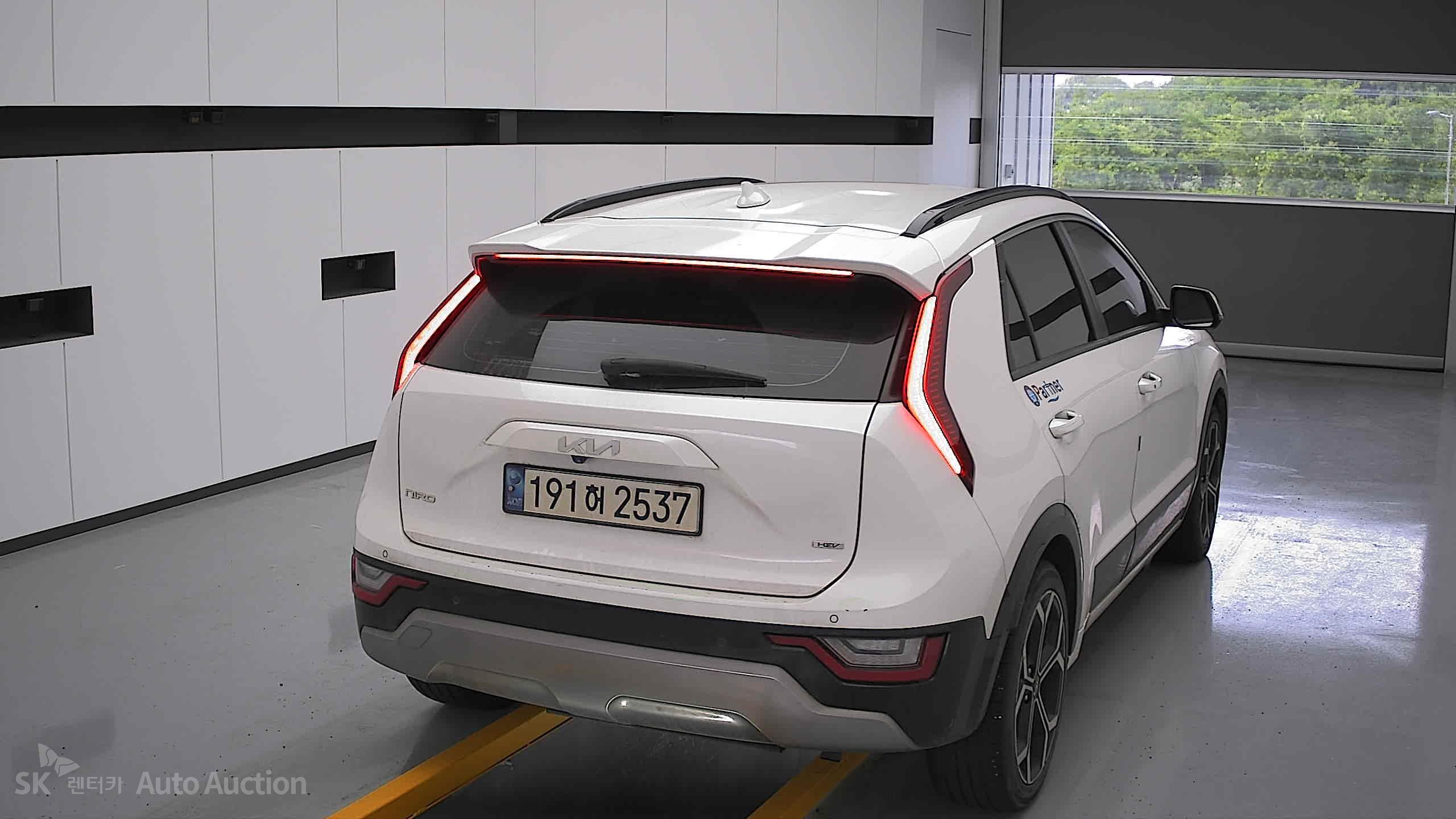 2022 - kia all-new niro