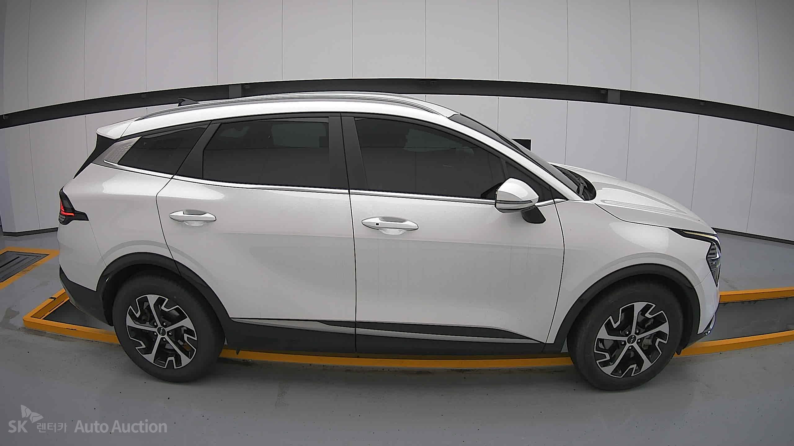 2022 - kia sportage