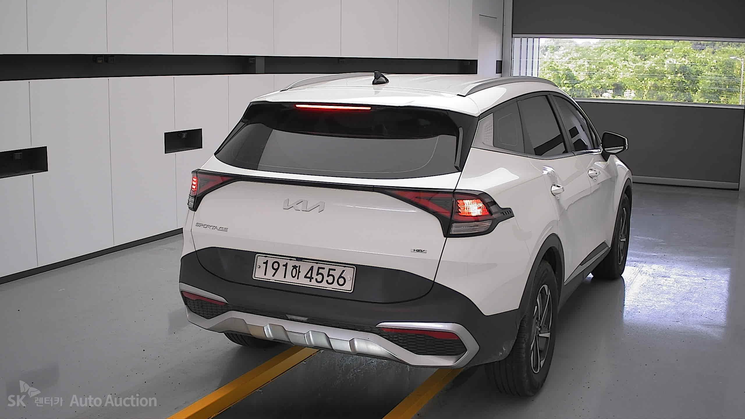 2023 - kia sportage