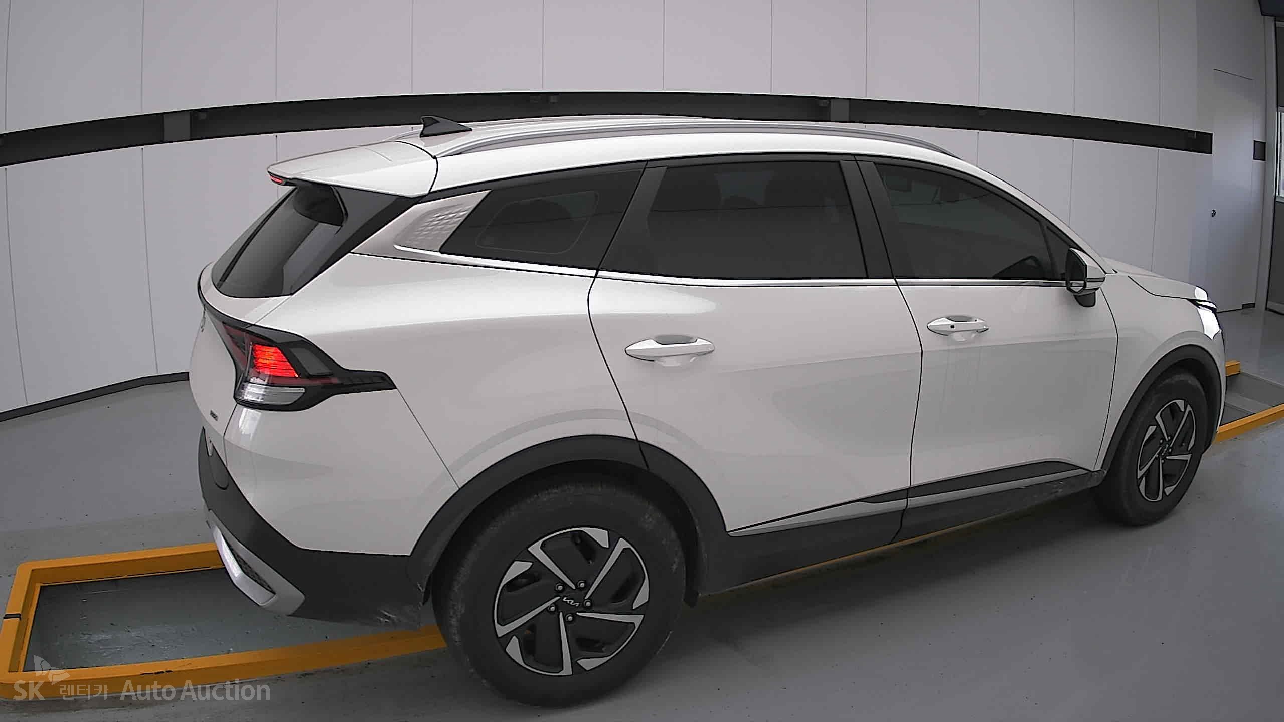 2023 - kia sportage