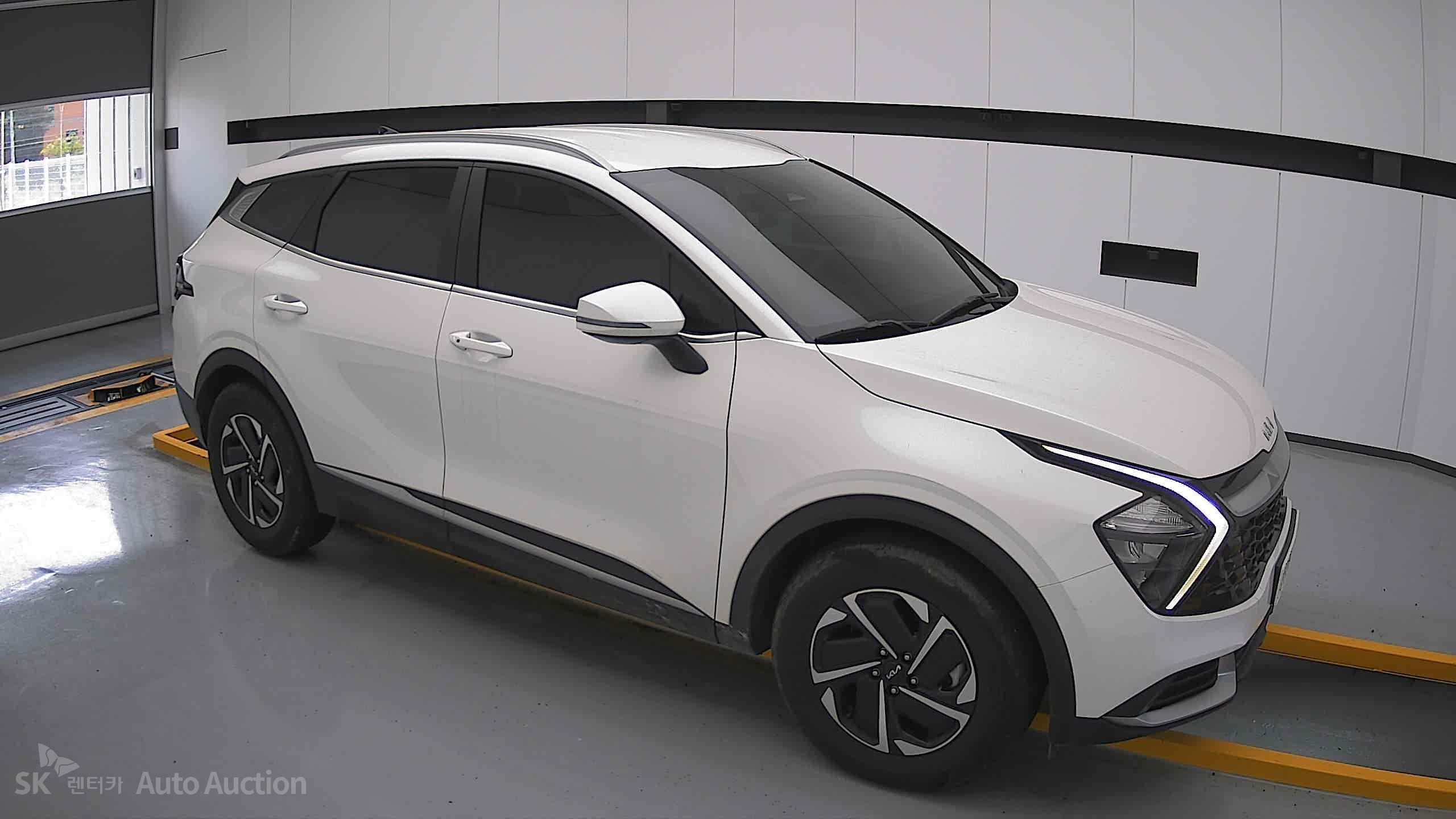 2023 - kia sportage