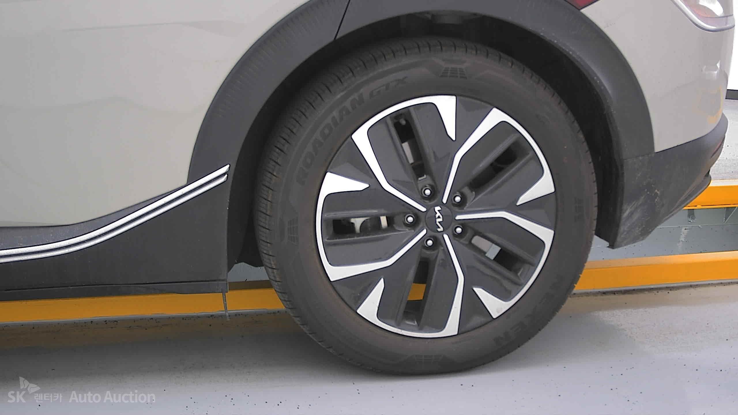 2022 - kia ev6