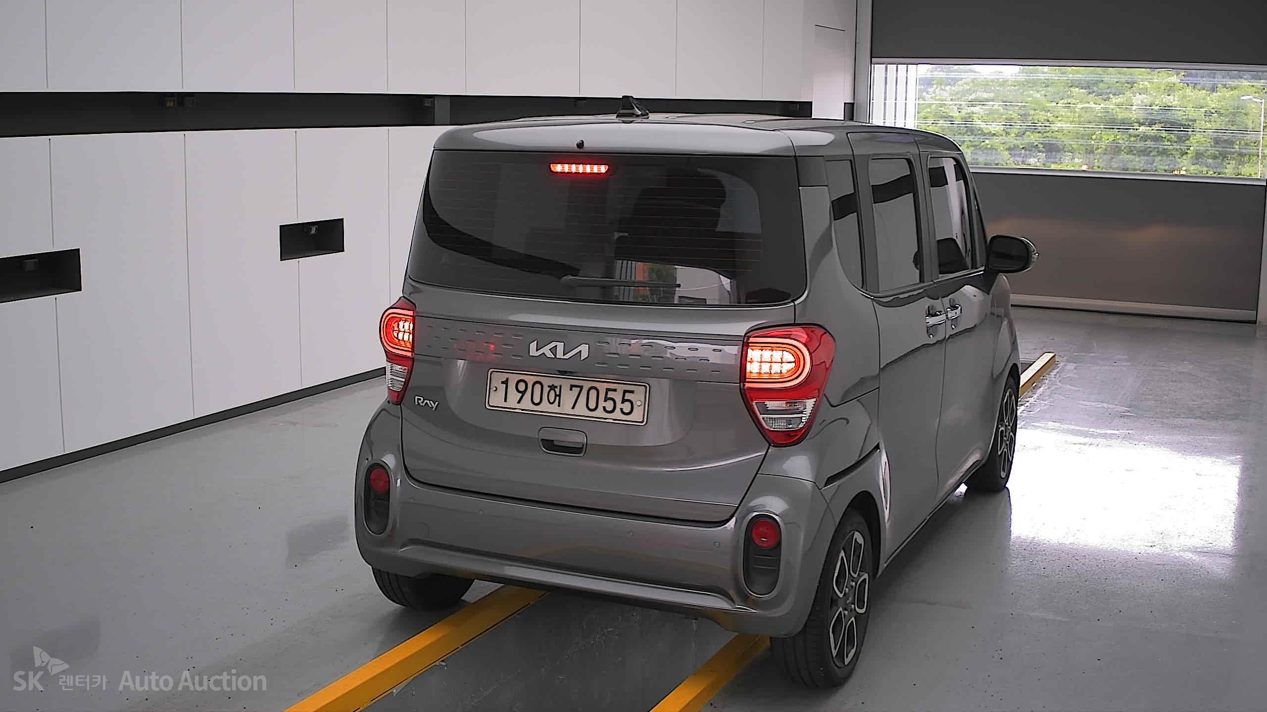 2022 - kia ray