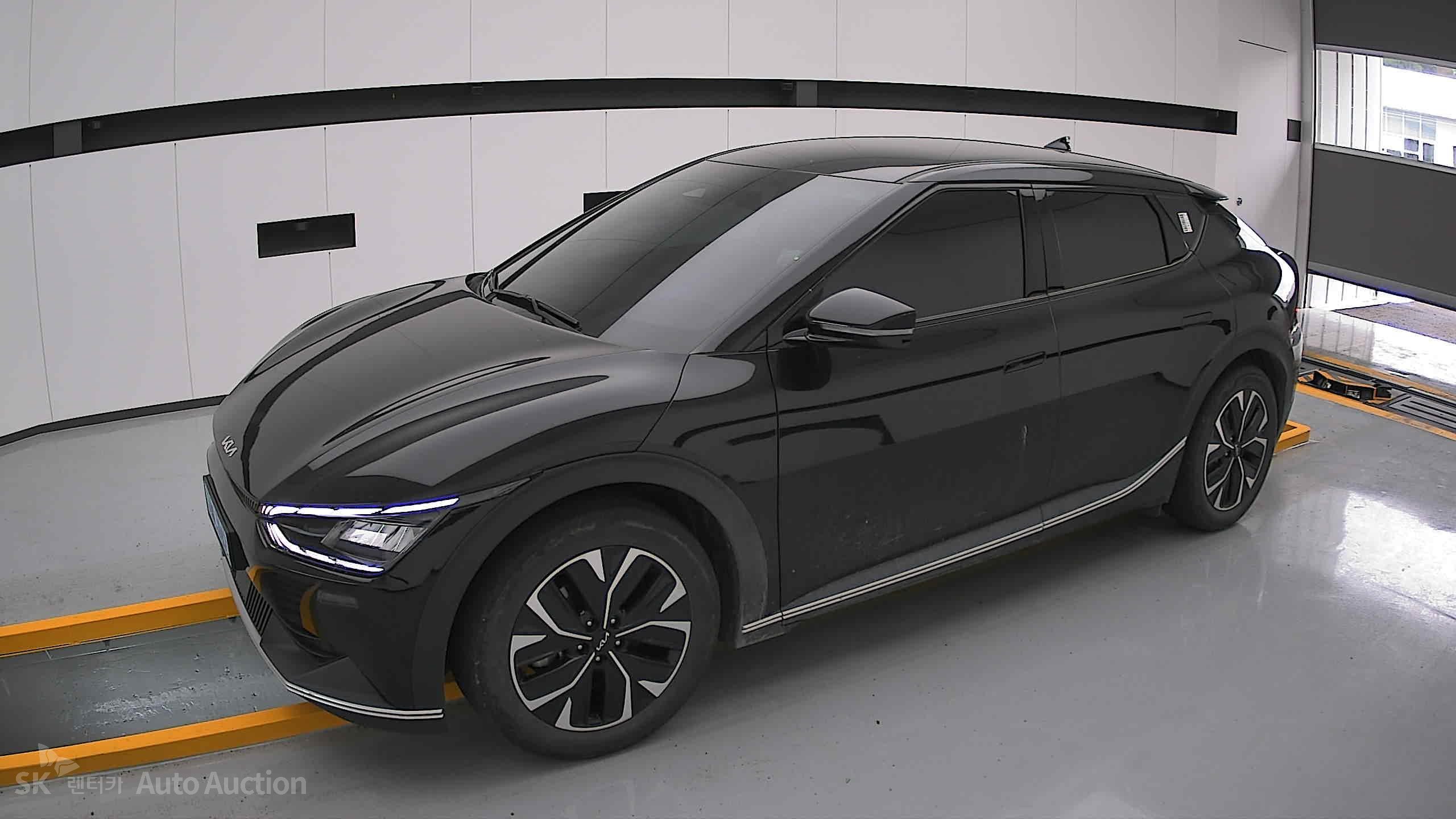 2022 - kia ev6