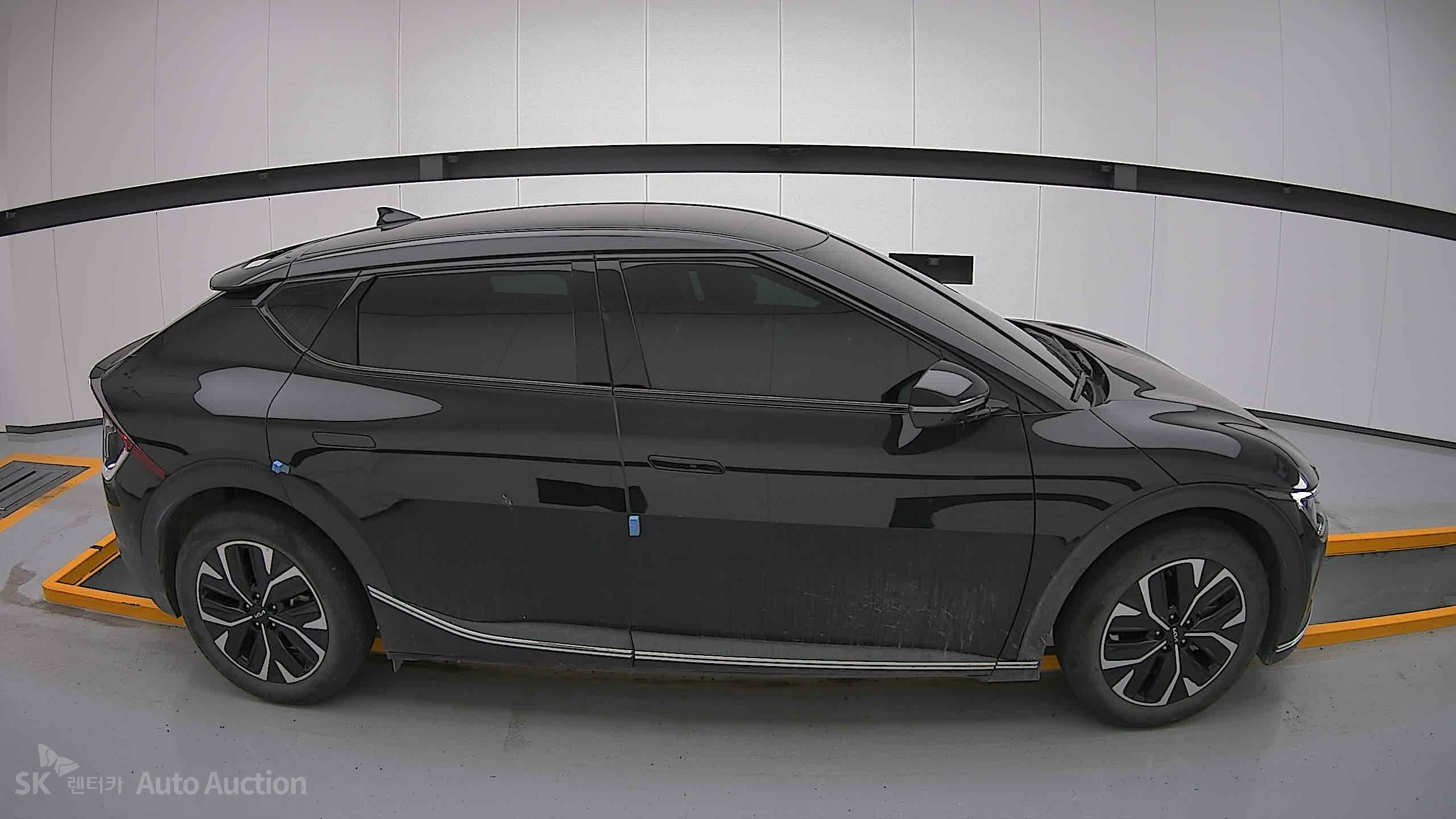2022 - kia ev6