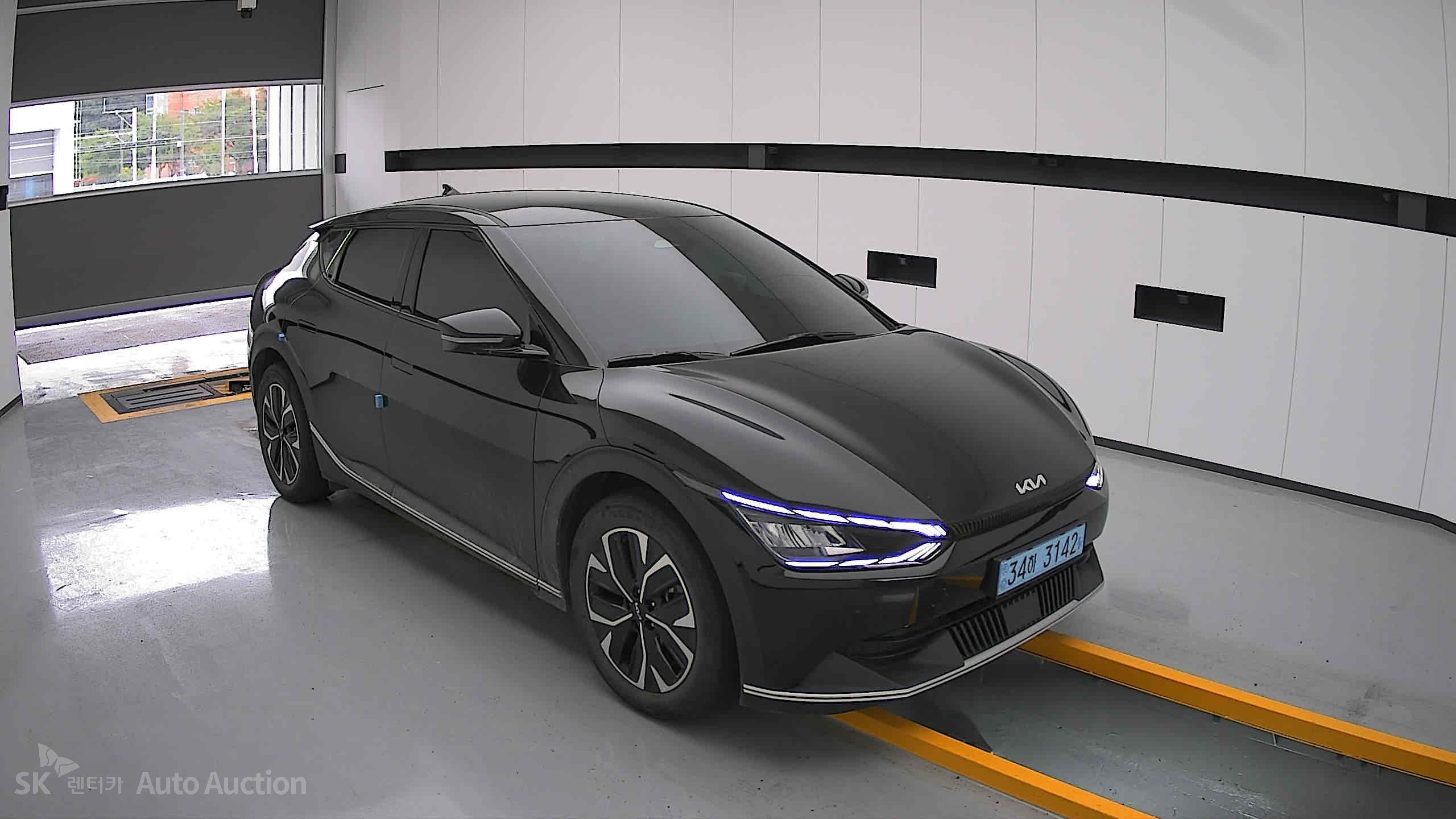 2022 - kia ev6