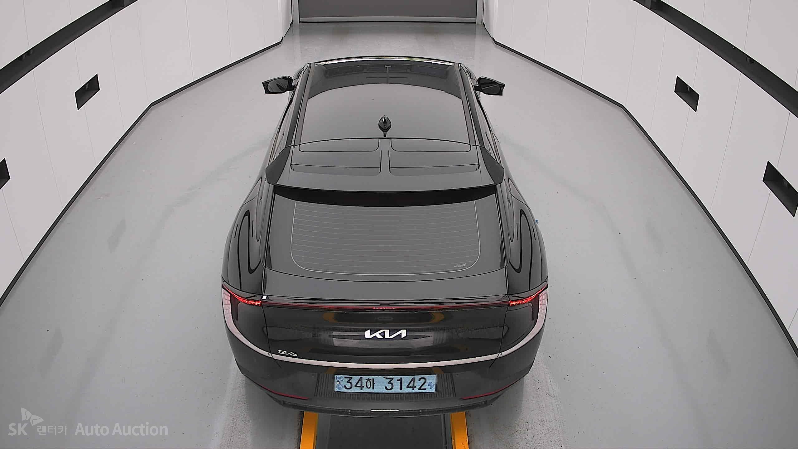 2022 - kia ev6