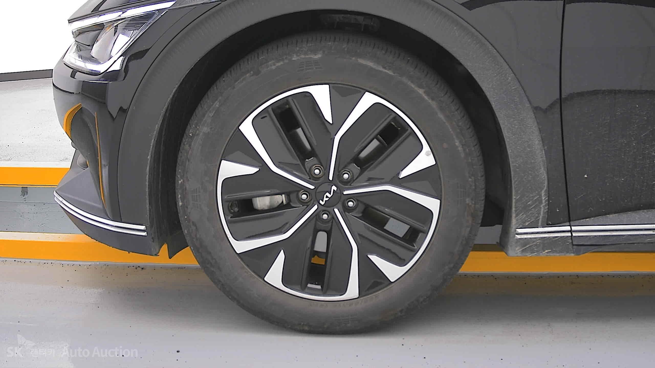 2022 - kia ev6