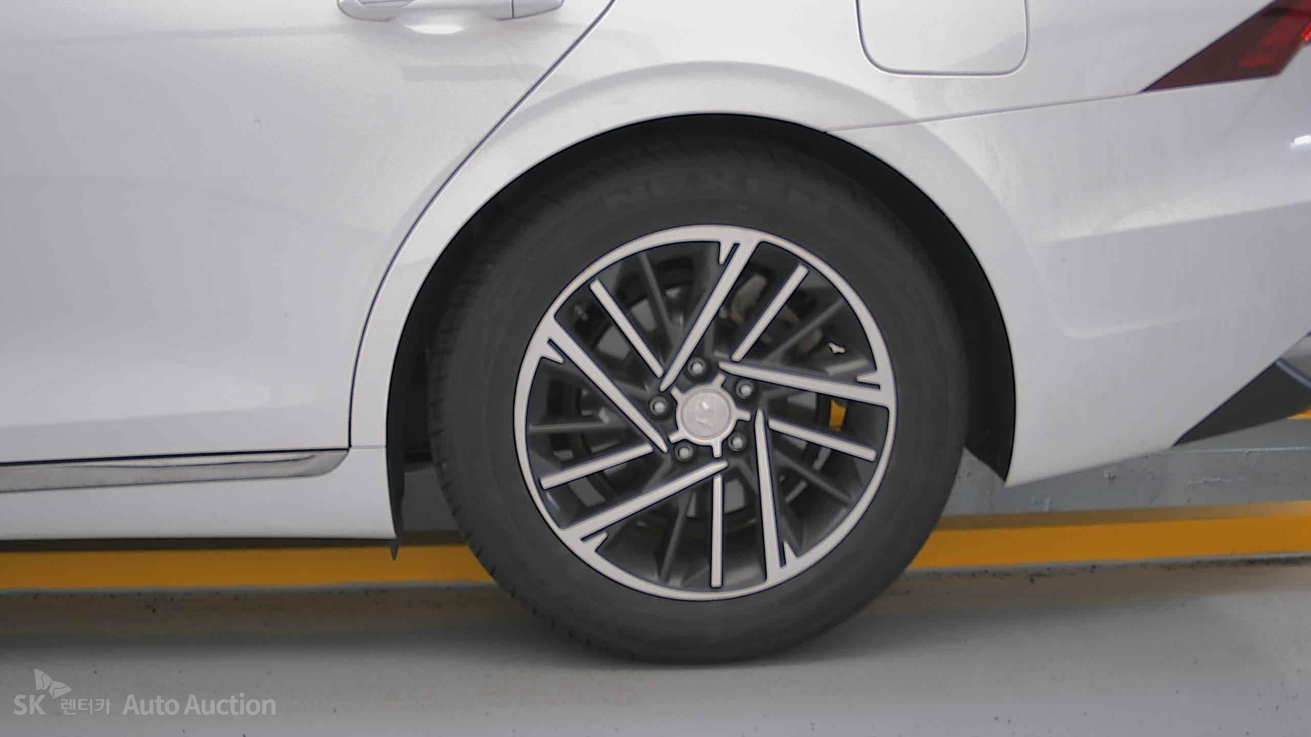 2023 - hyundai grandeur