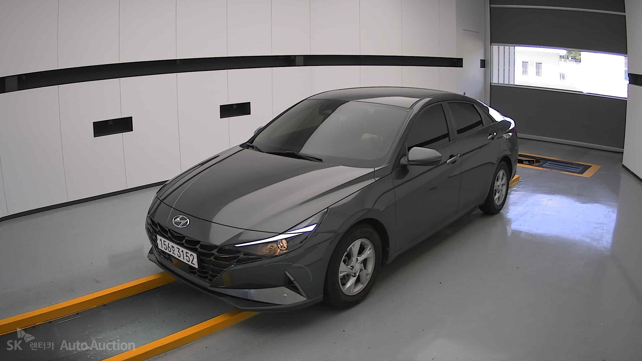 2021 - hyundai avante