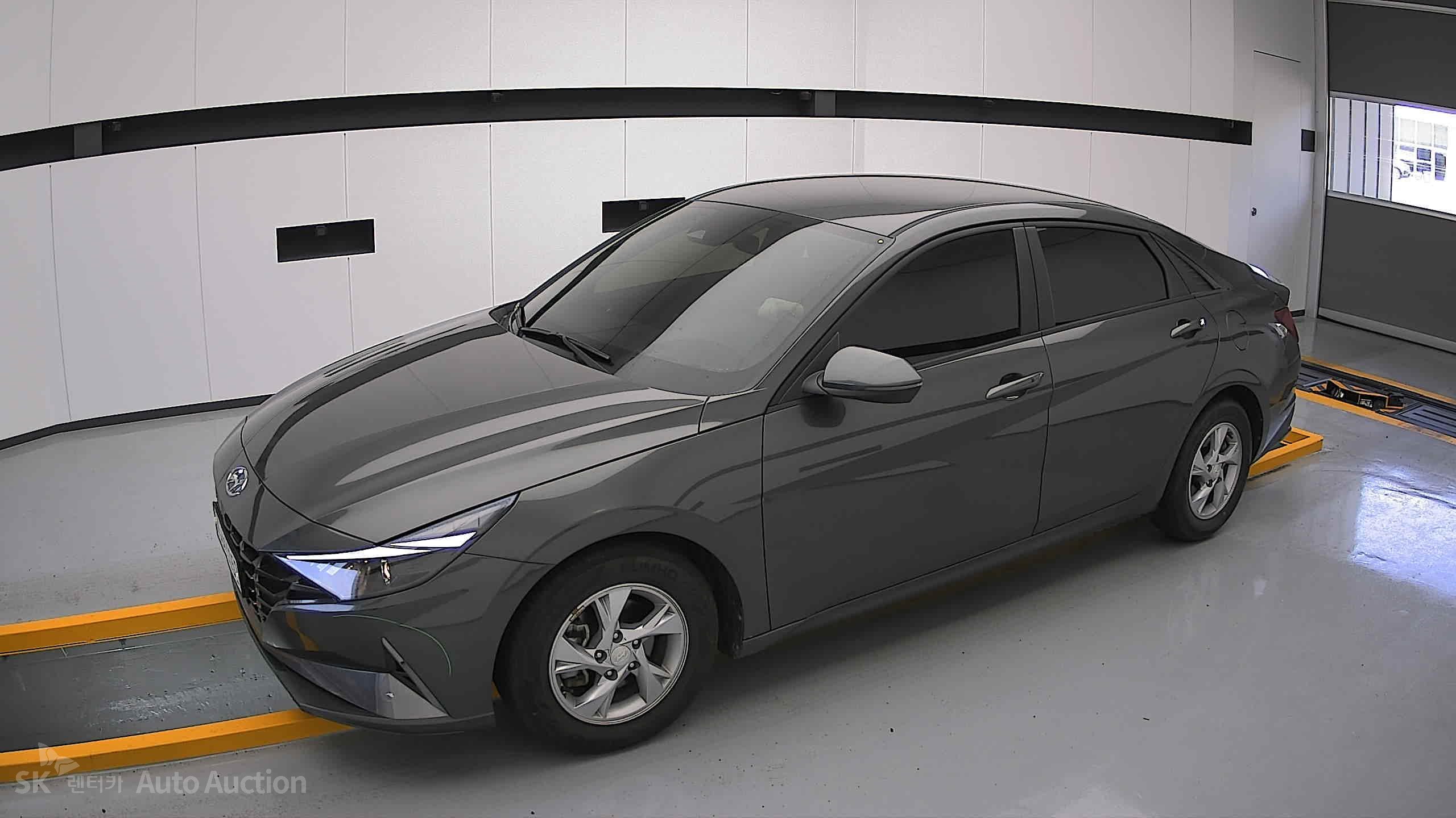 2021 - hyundai avante