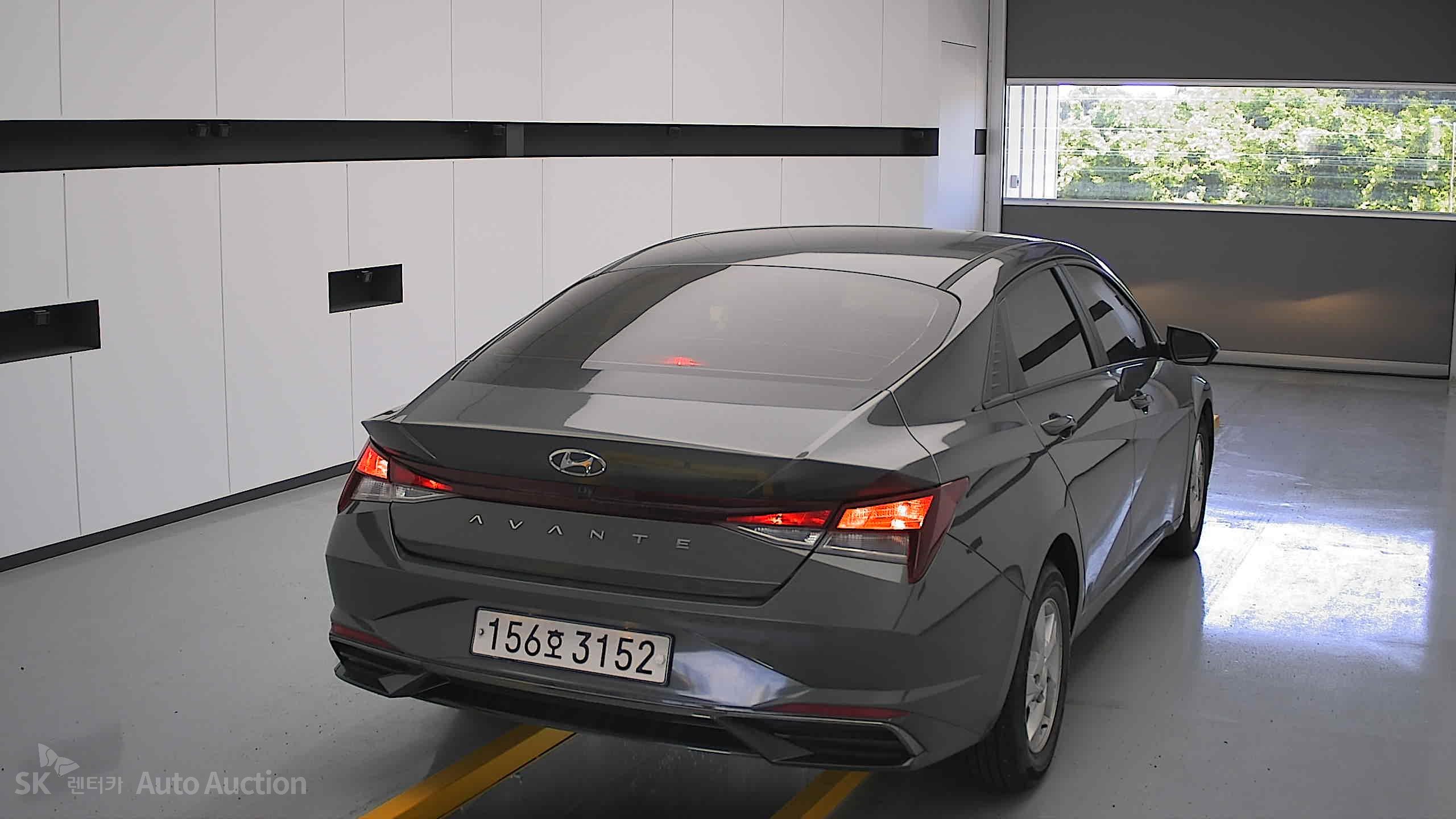 2021 - hyundai avante
