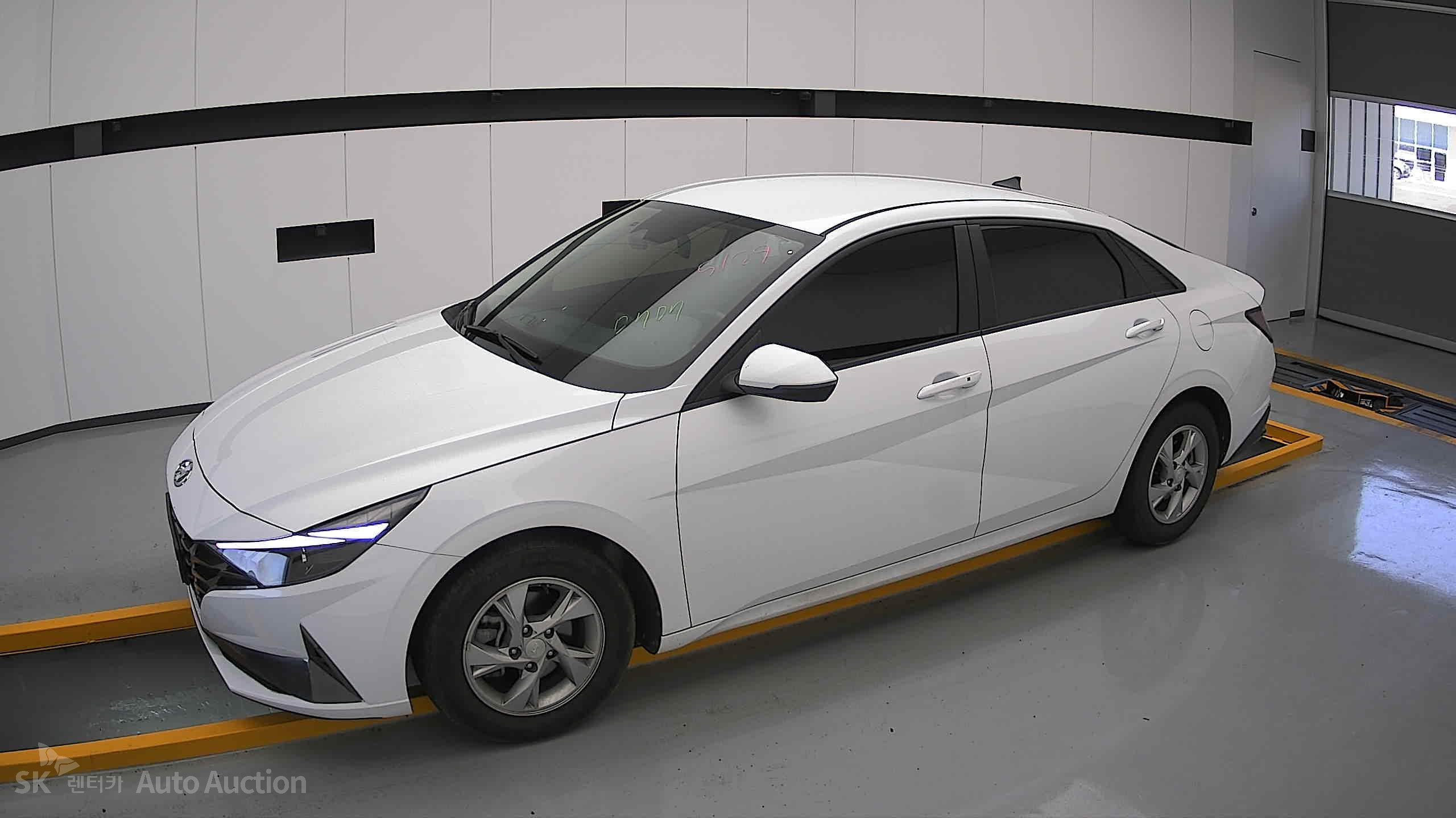 2021 - hyundai avante
