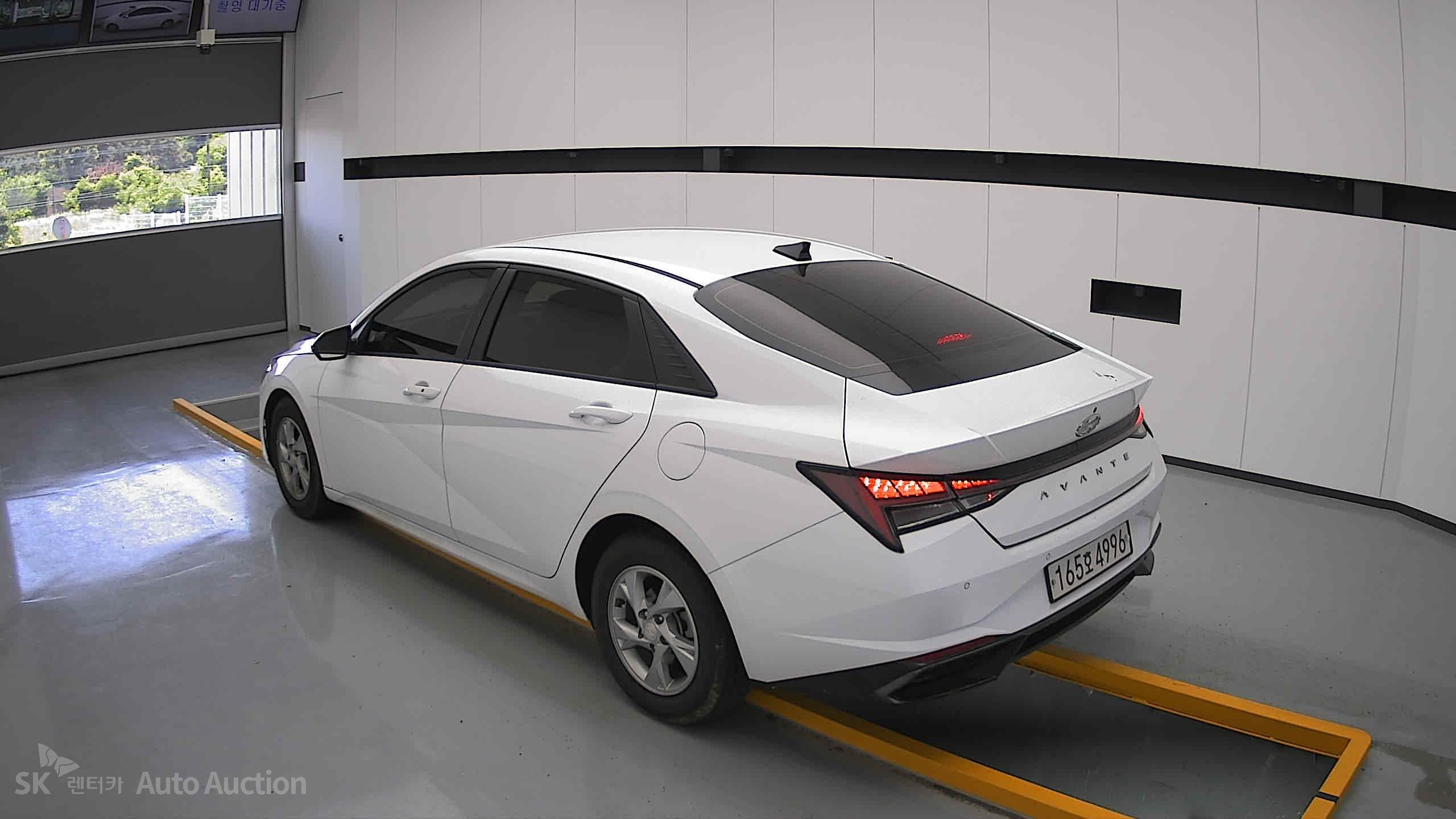 2021 - hyundai avante