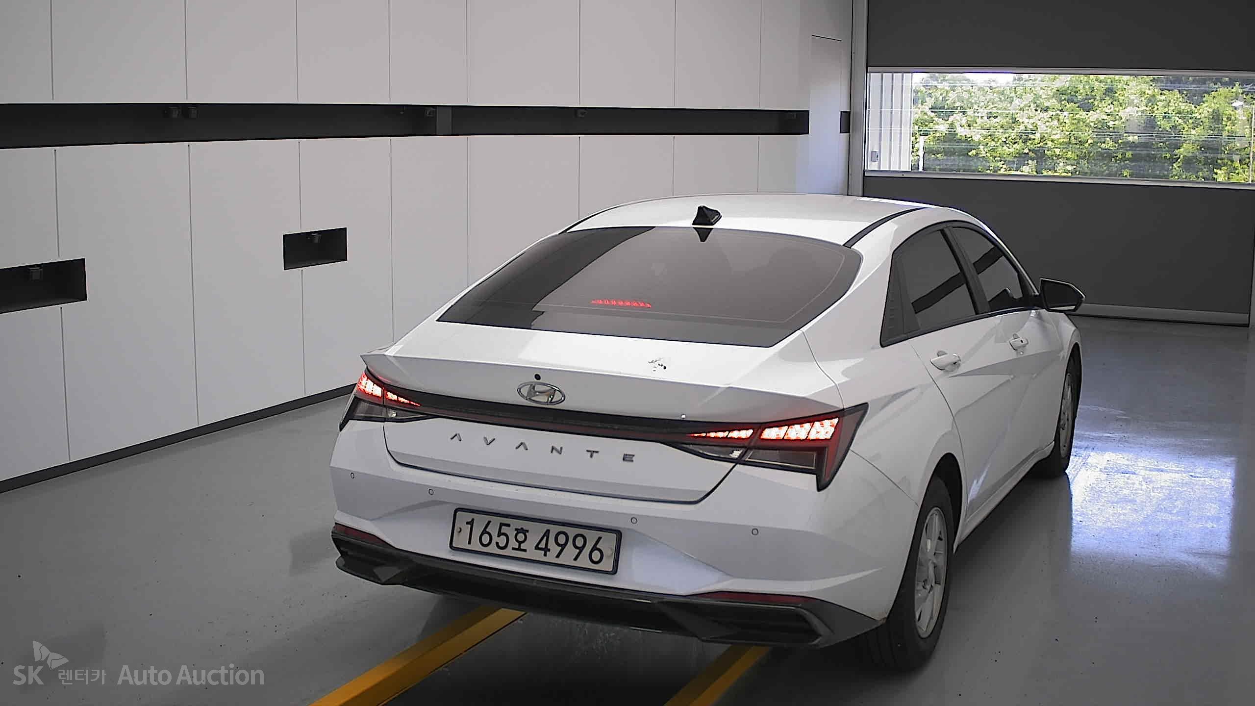 2021 - hyundai avante