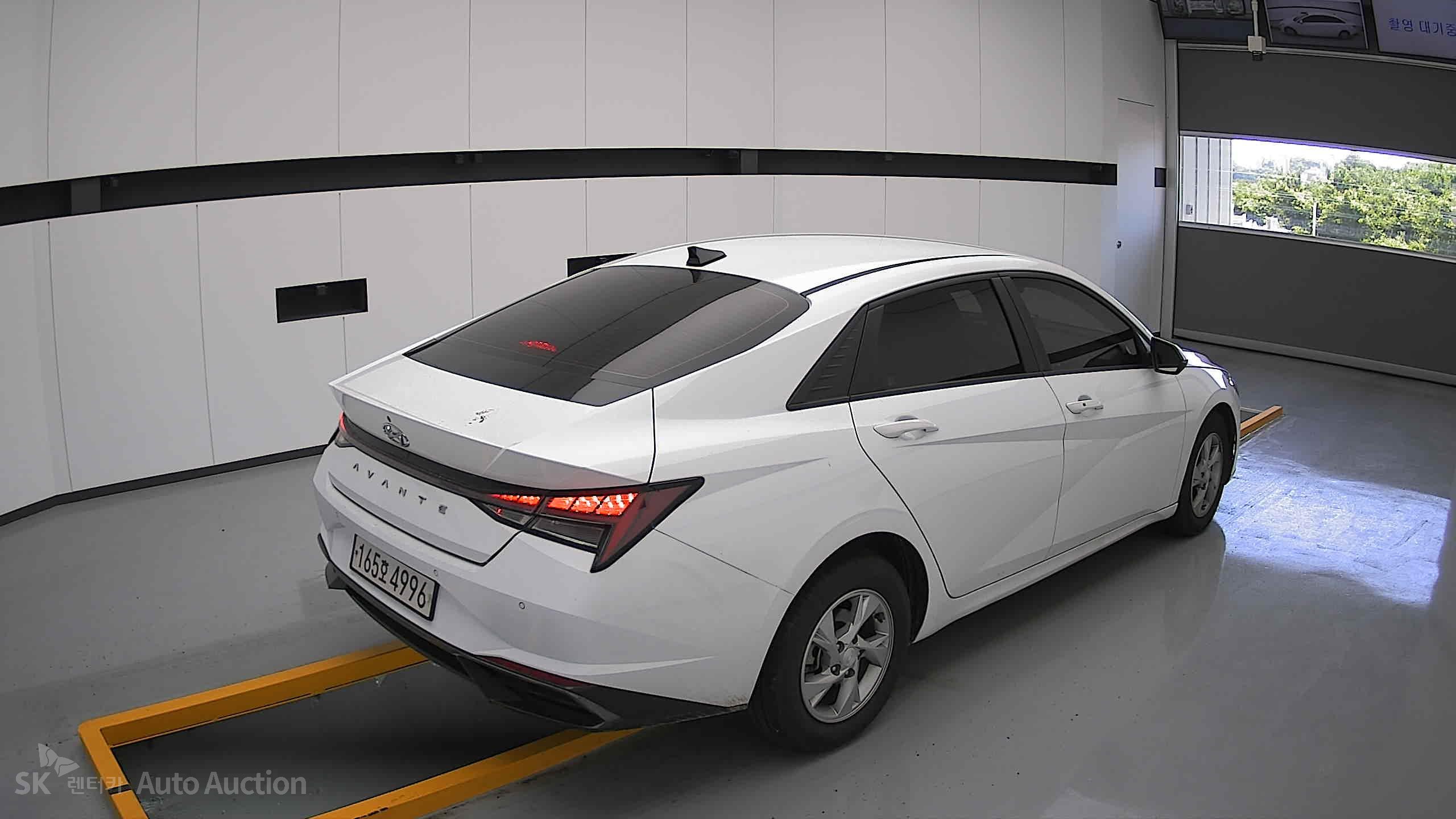 2021 - hyundai avante