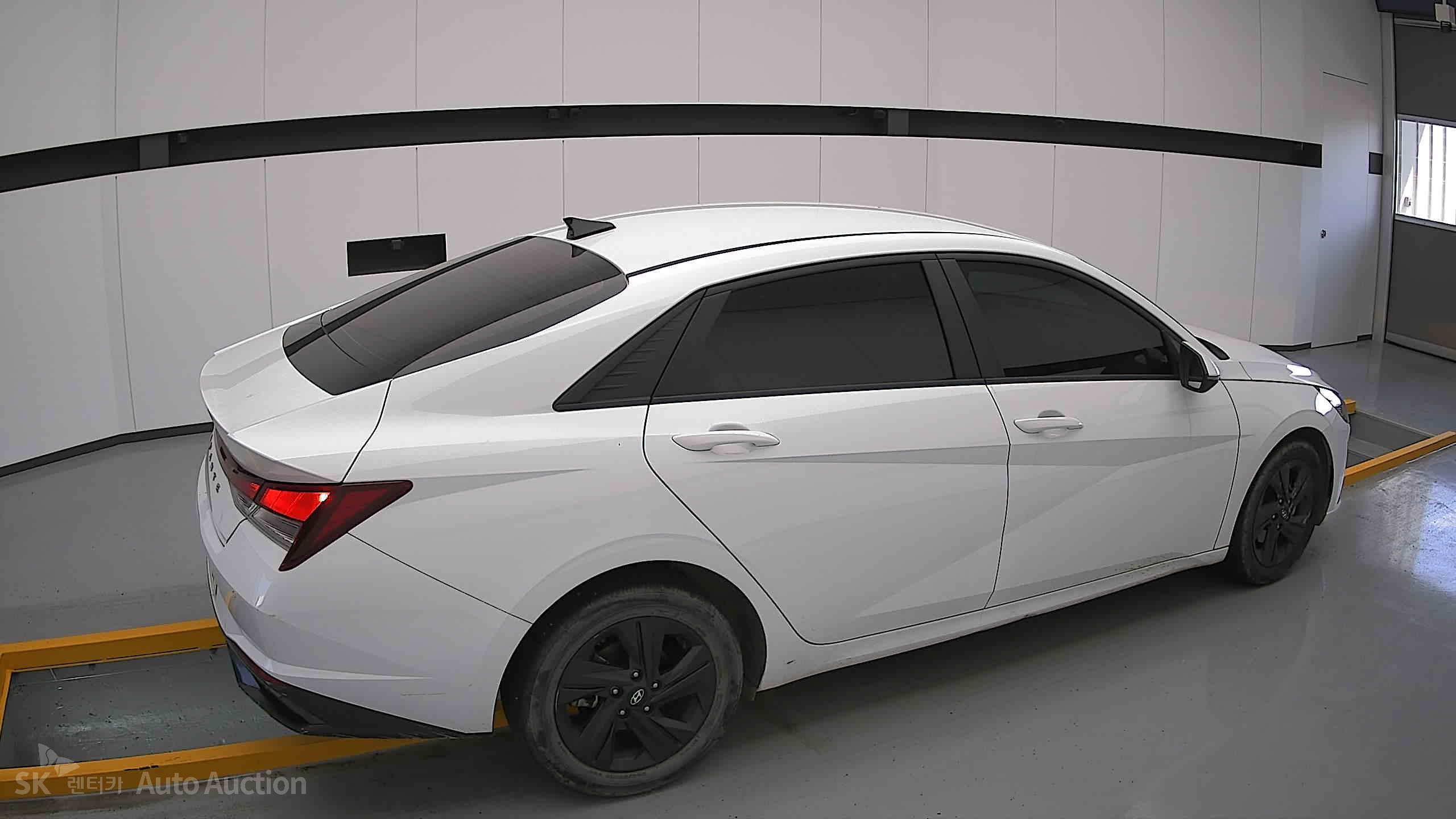 2023 - hyundai avante