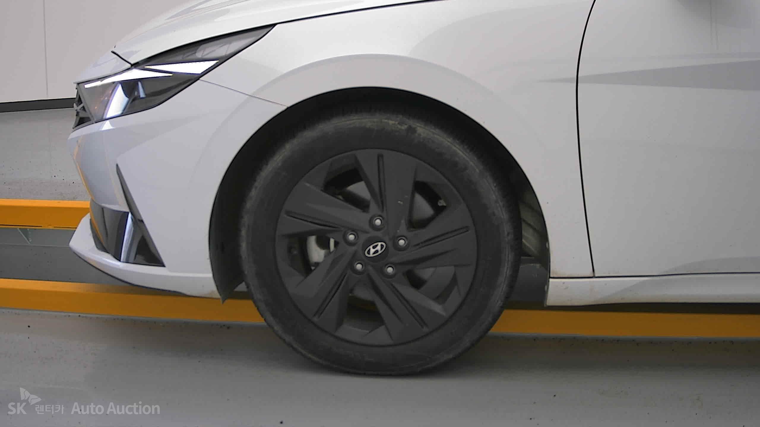 2023 - hyundai avante