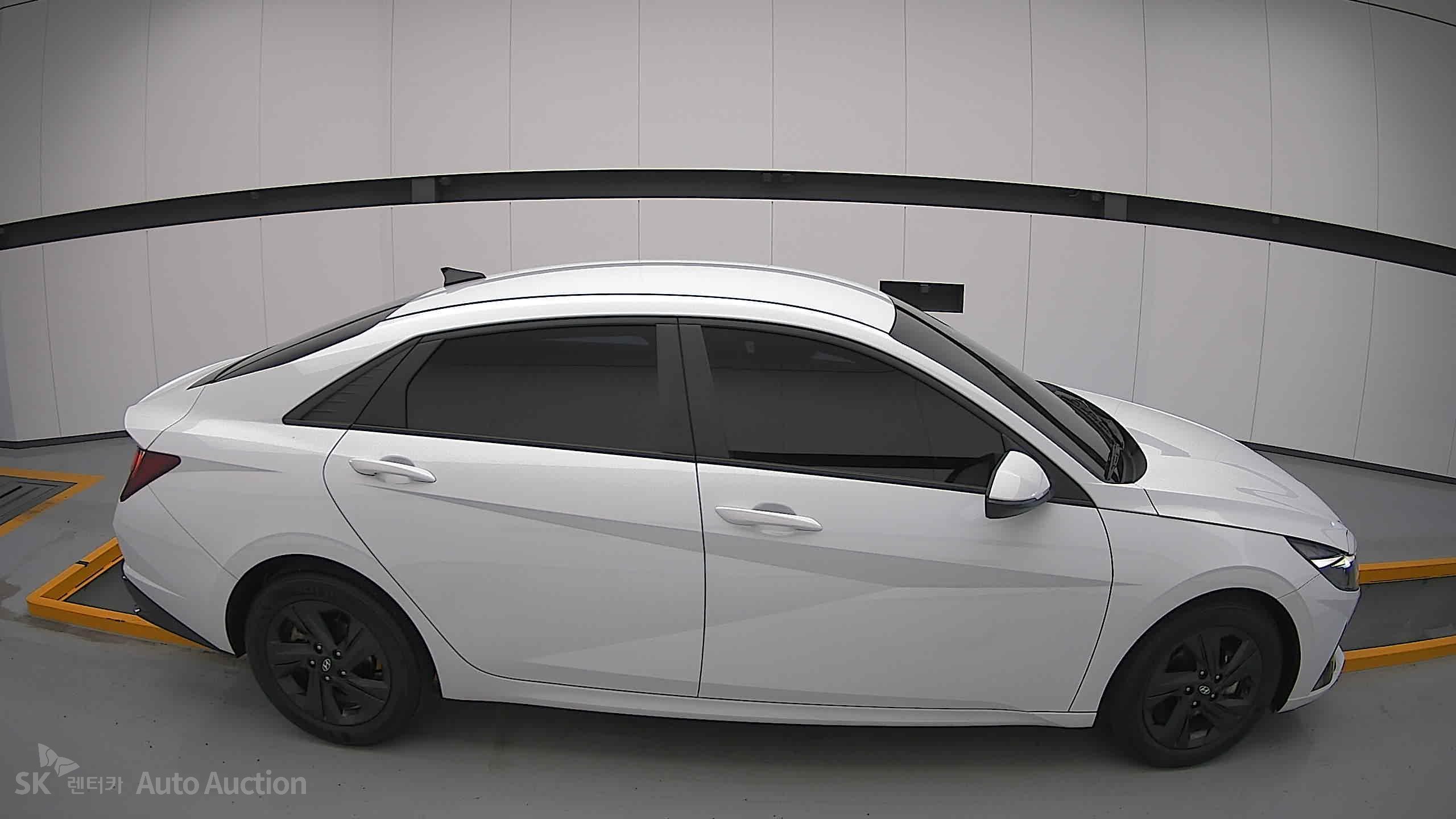 2023 - hyundai avante