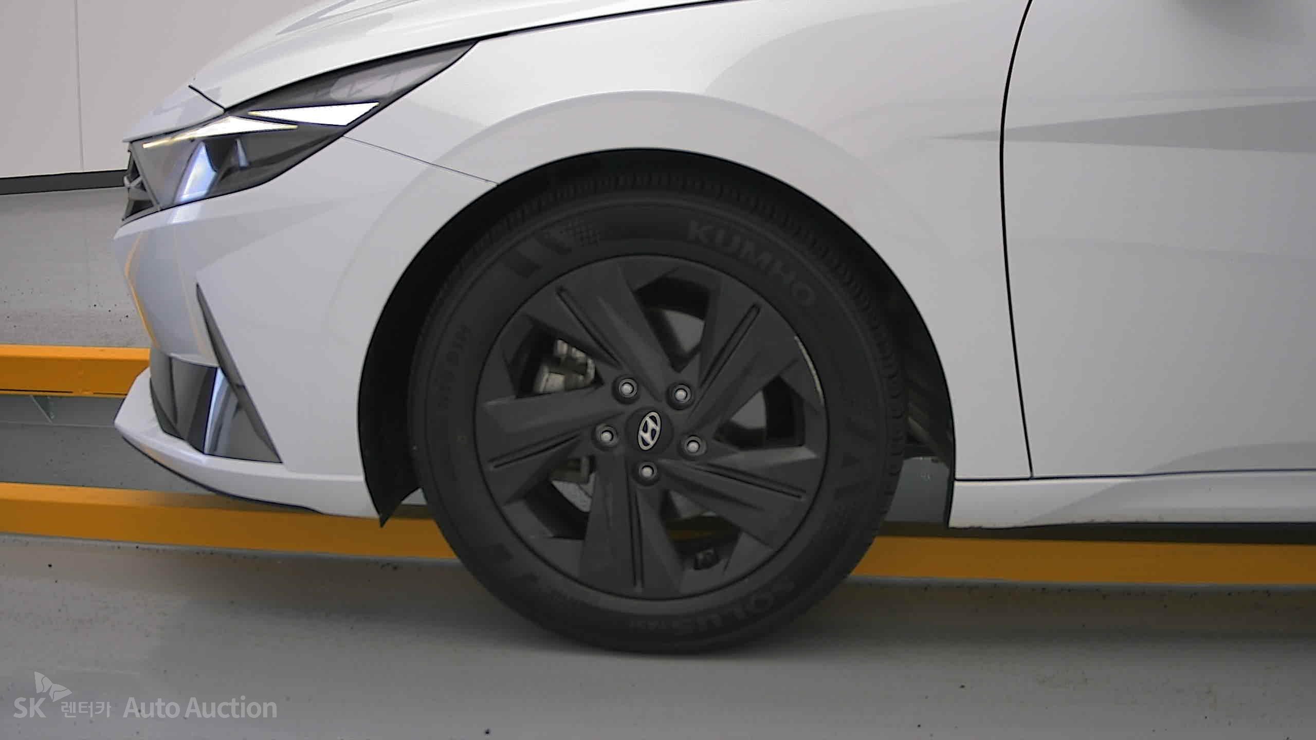 2023 - hyundai avante