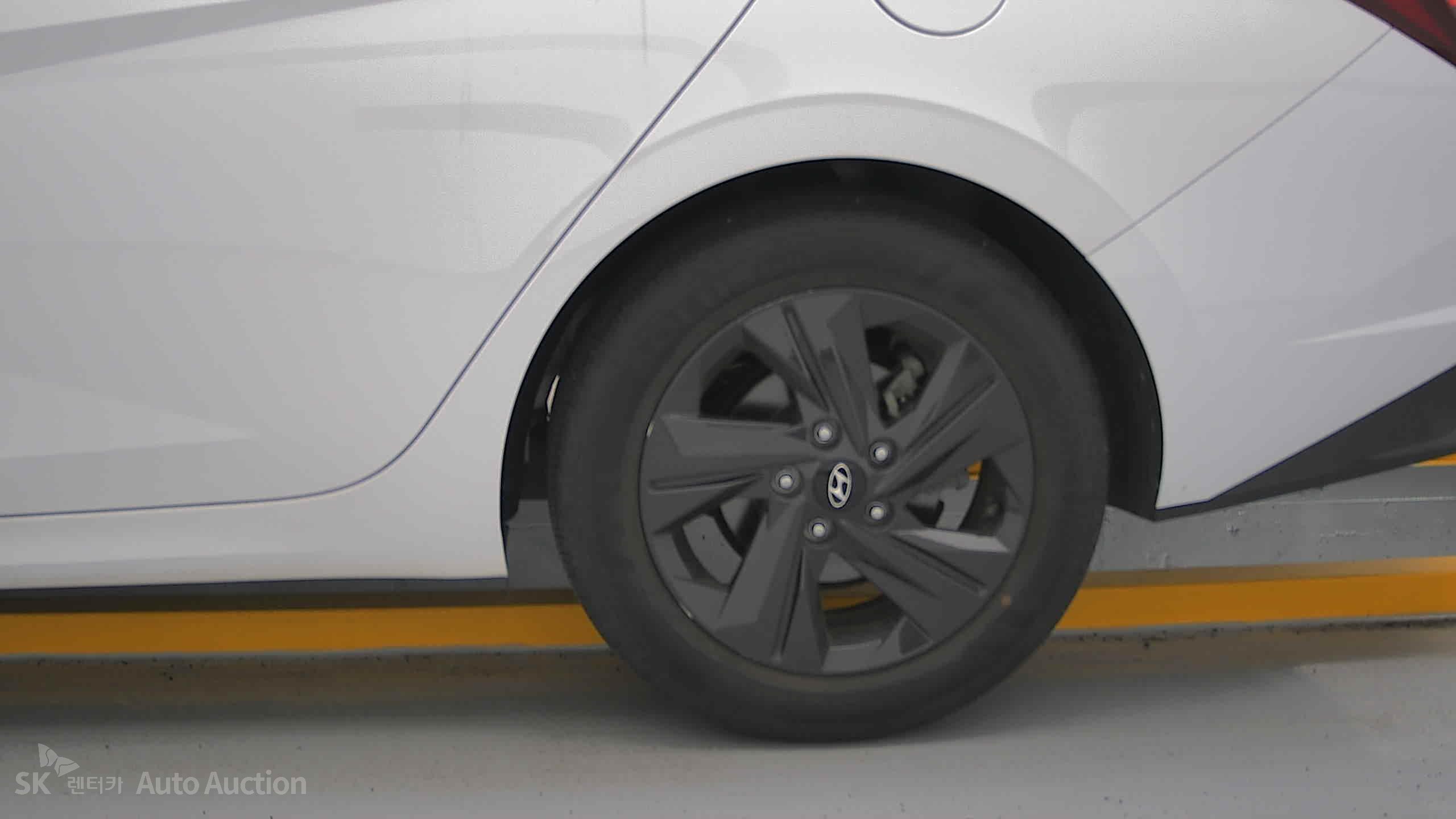 2023 - hyundai avante