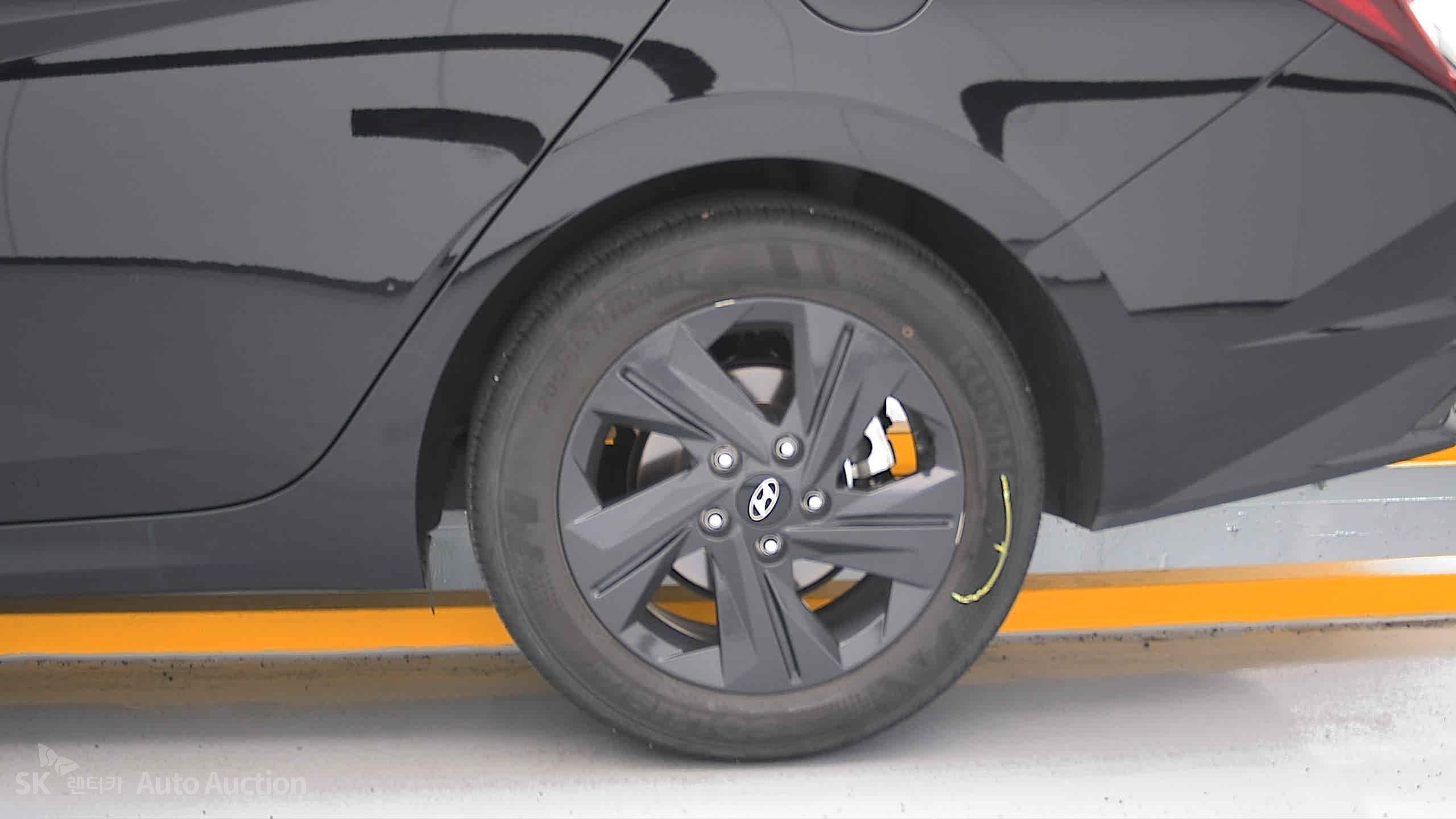 2023 - hyundai avante