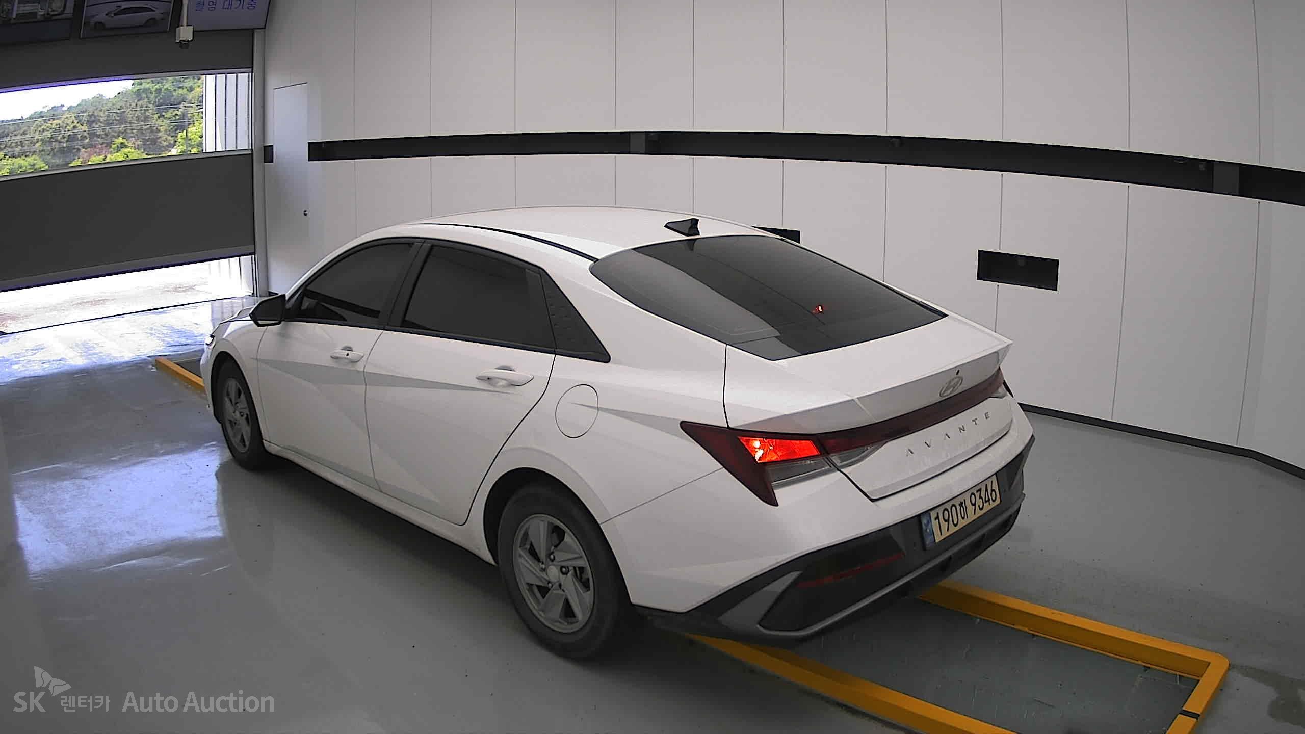 2024 - hyundai avante
