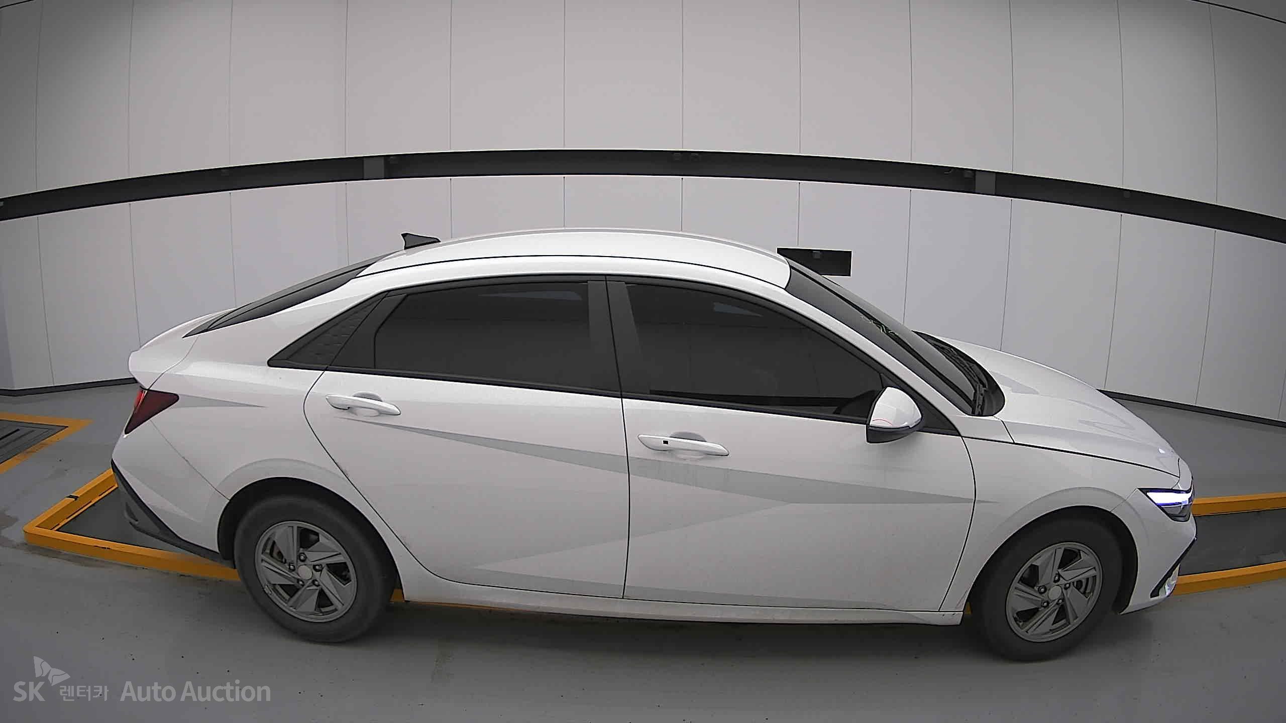 2024 - hyundai avante