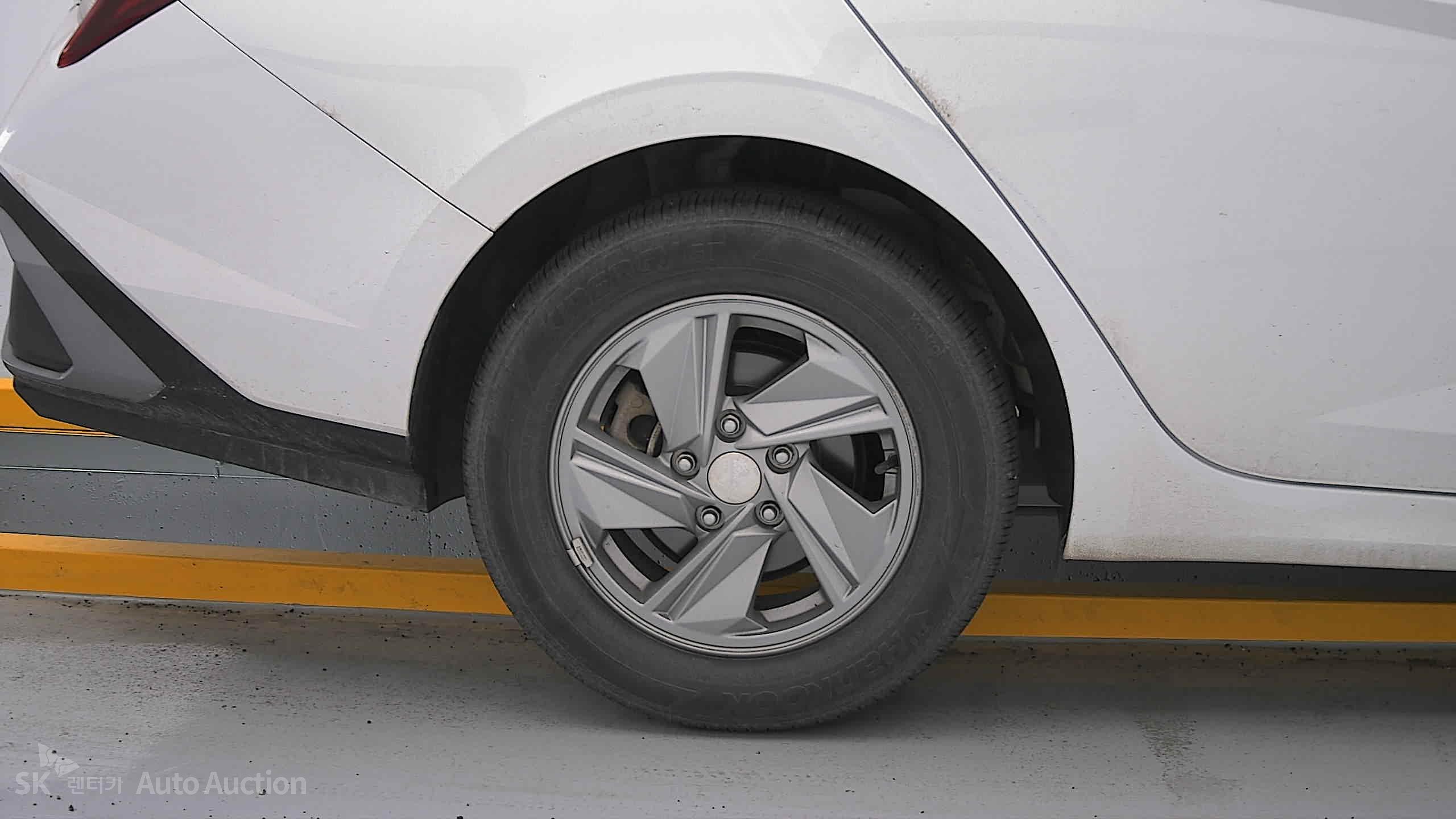 2024 - hyundai avante