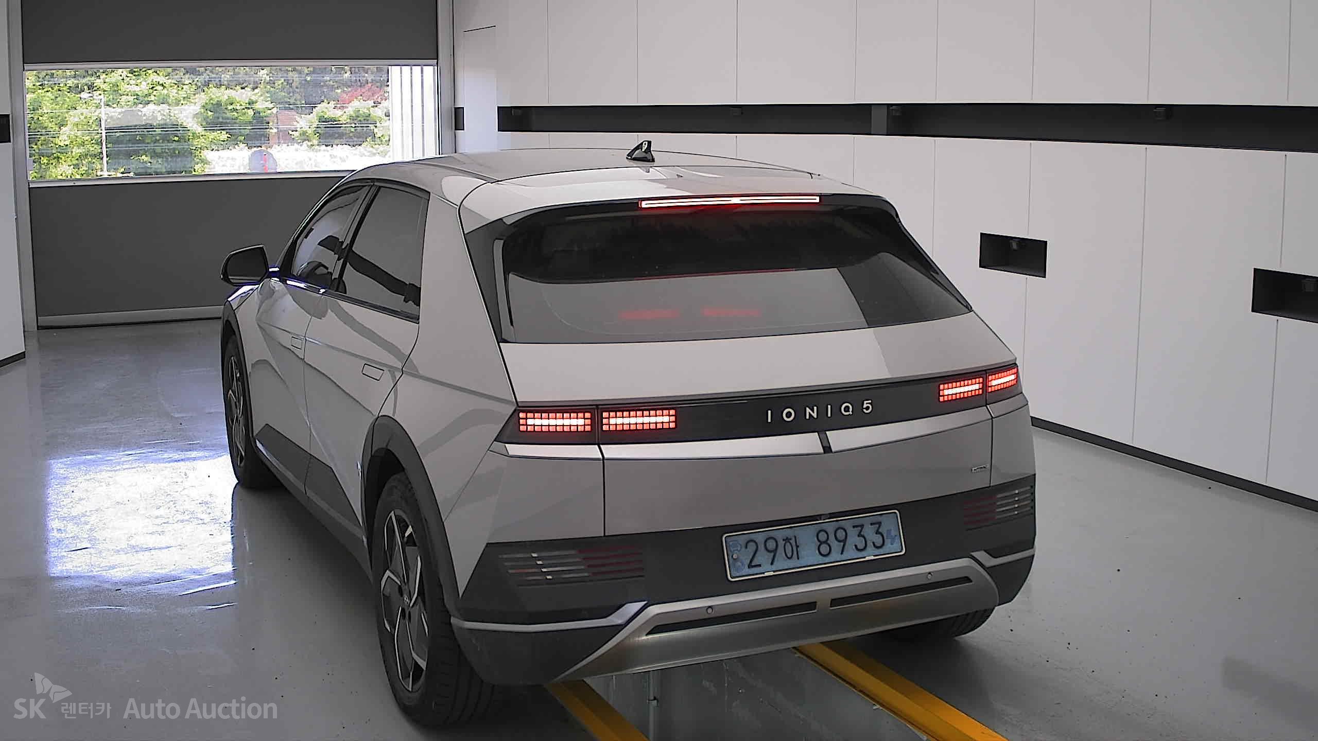 2022 - hyundai ioniq
