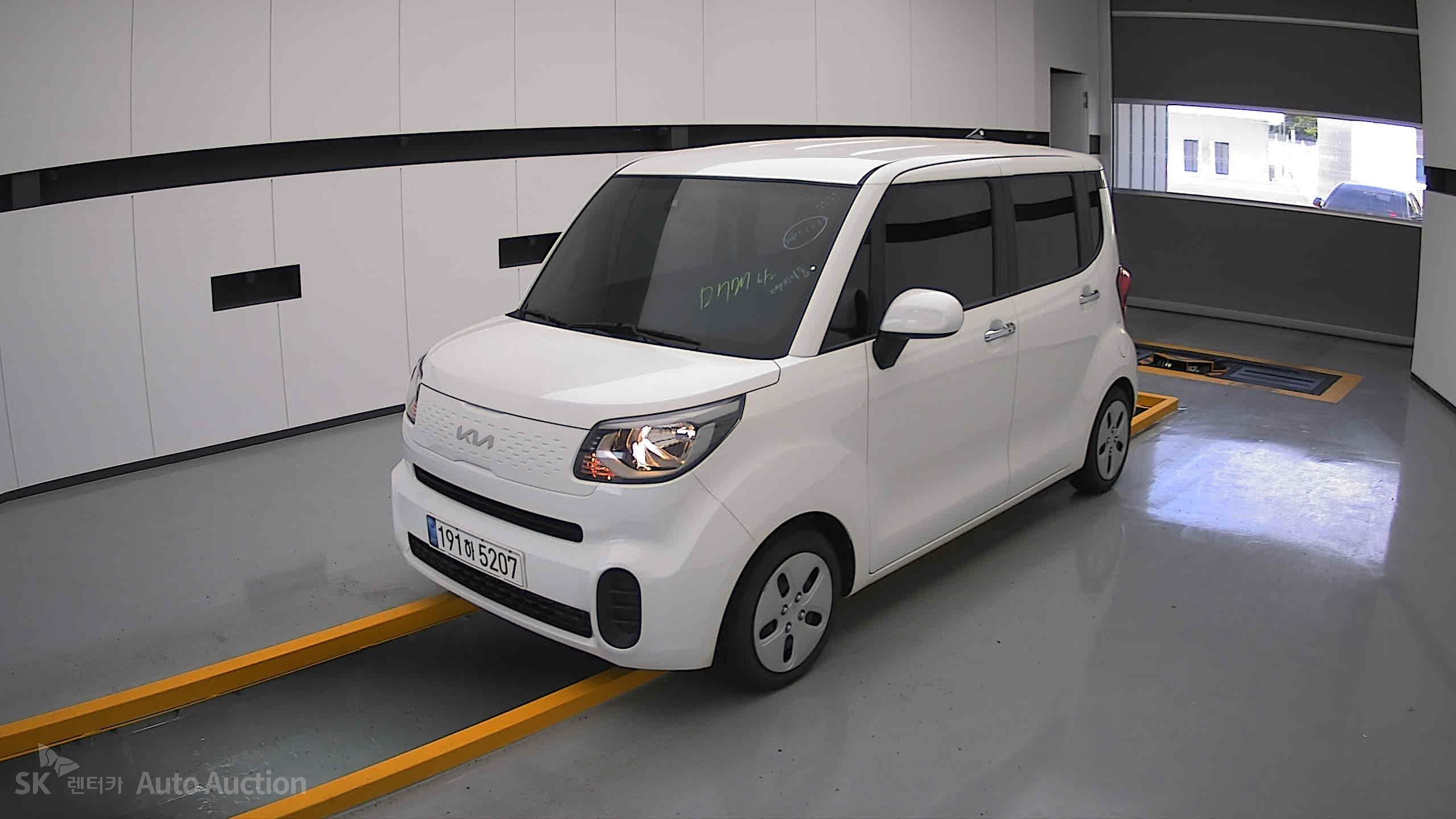 2022 - kia ray