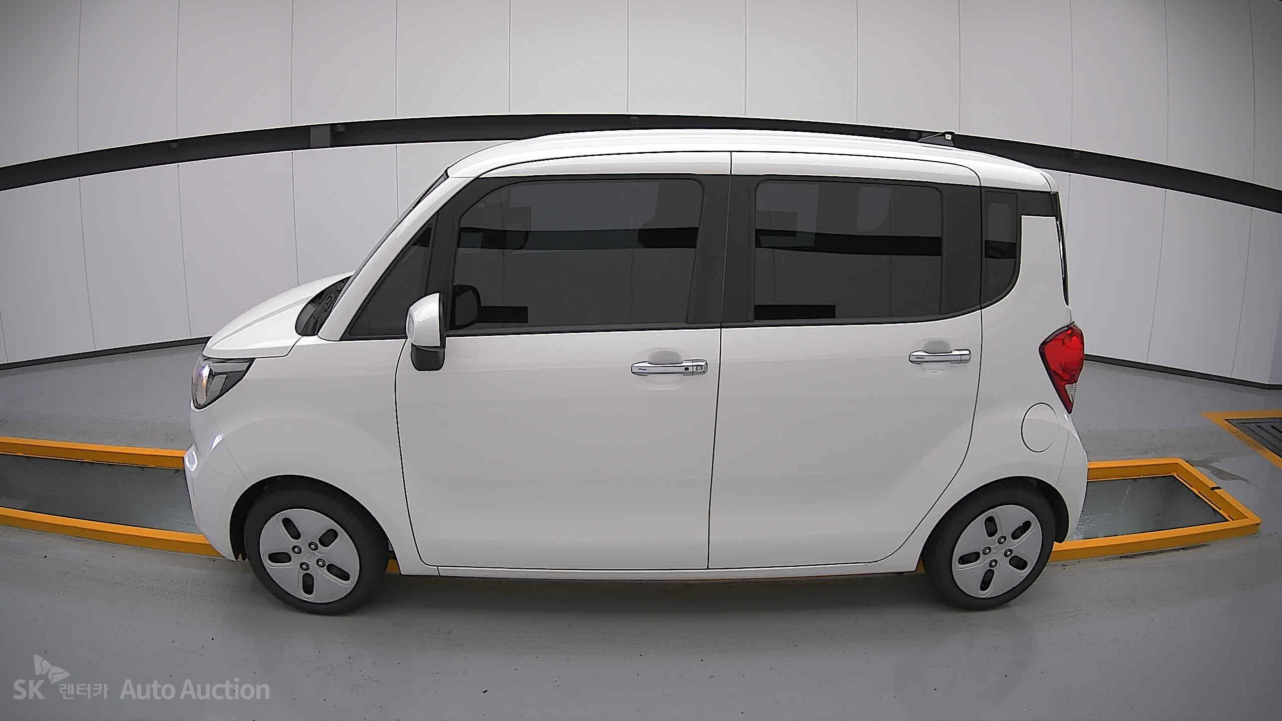2022 - kia ray