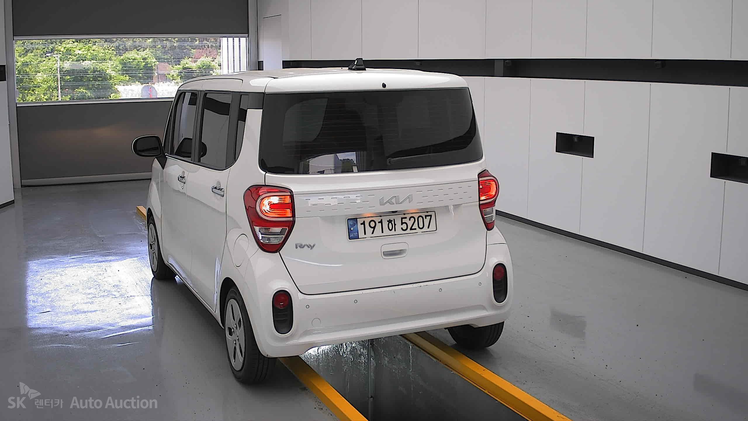 2022 - kia ray