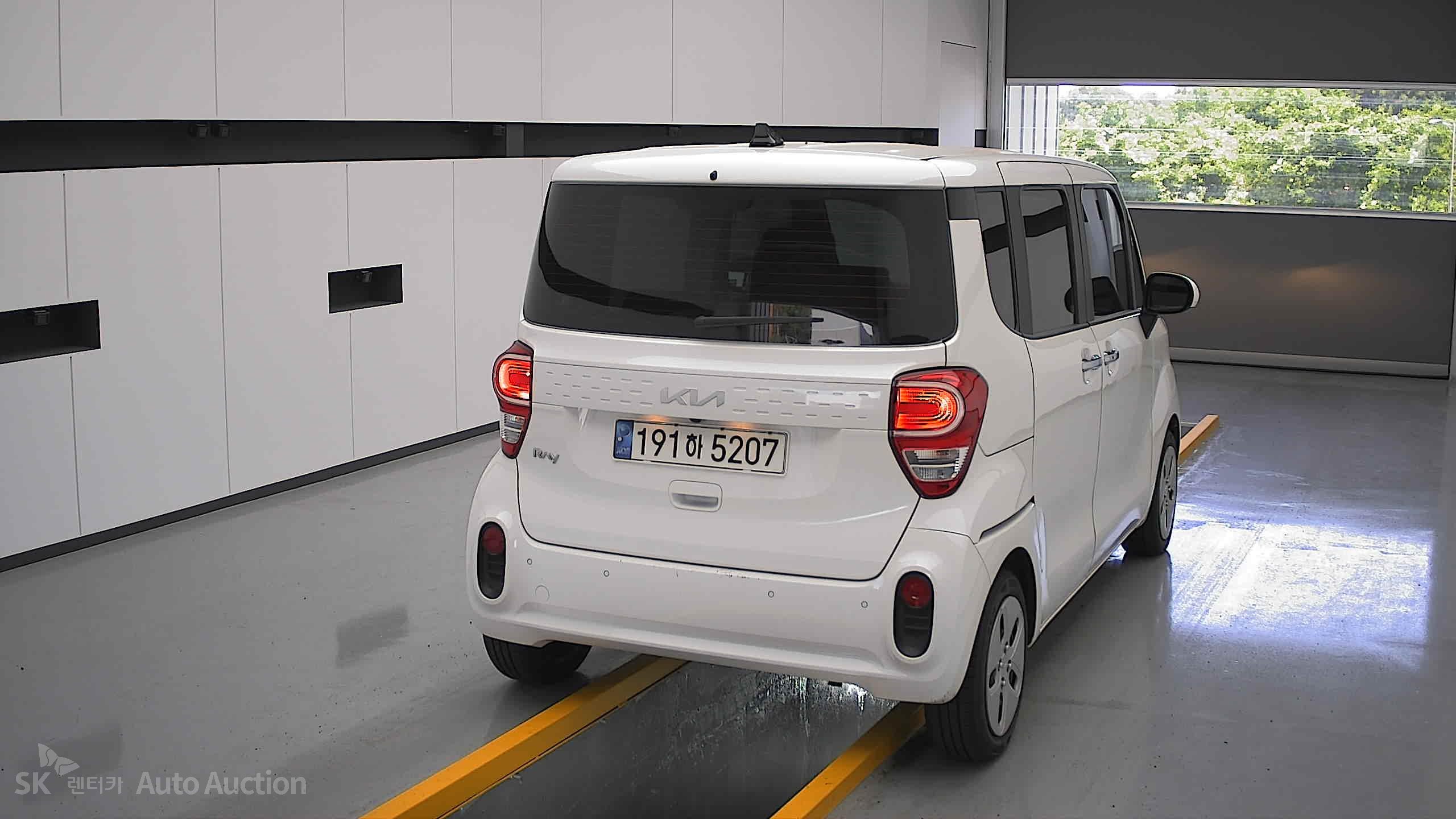 2022 - kia ray