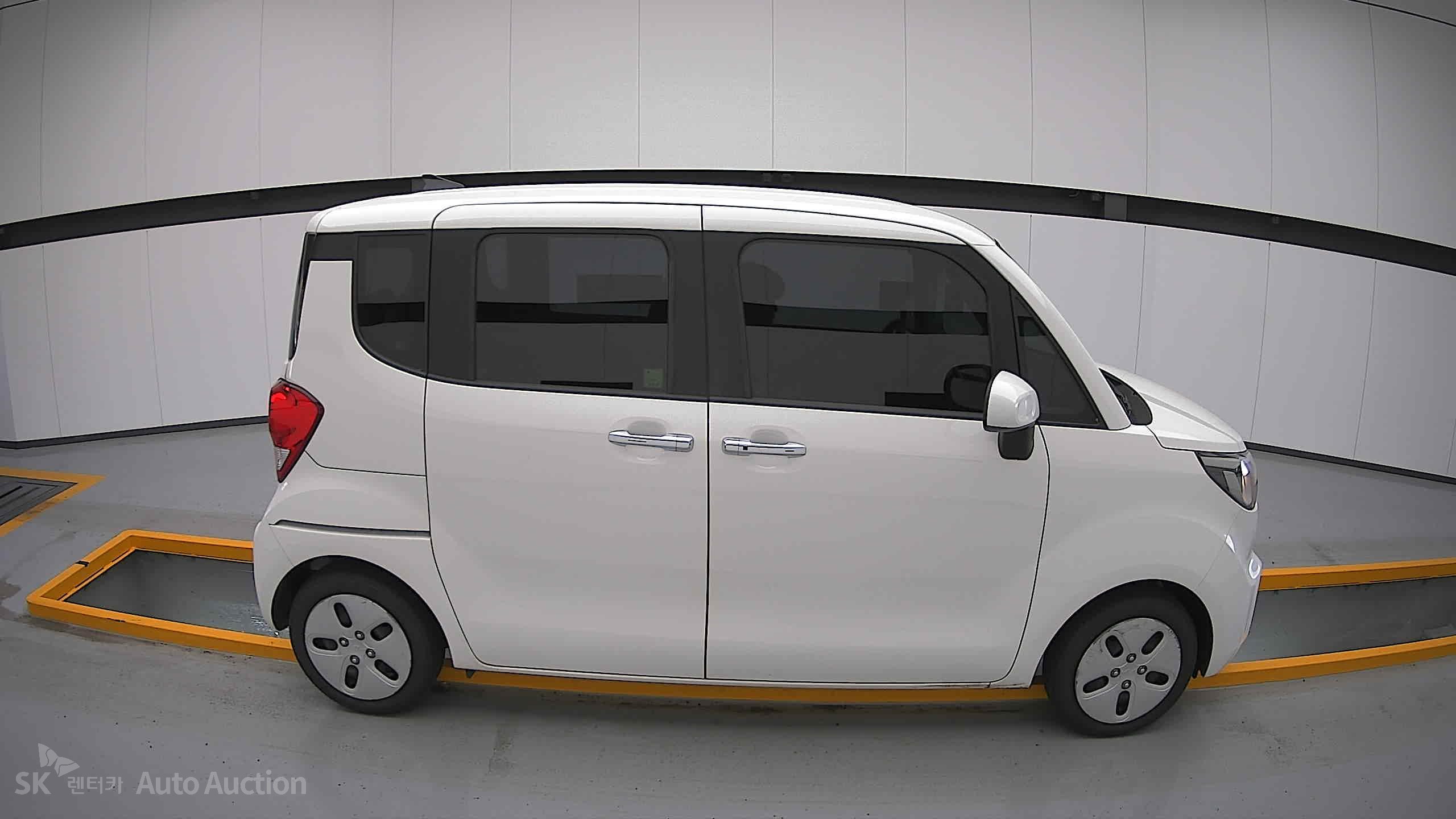 2022 - kia ray