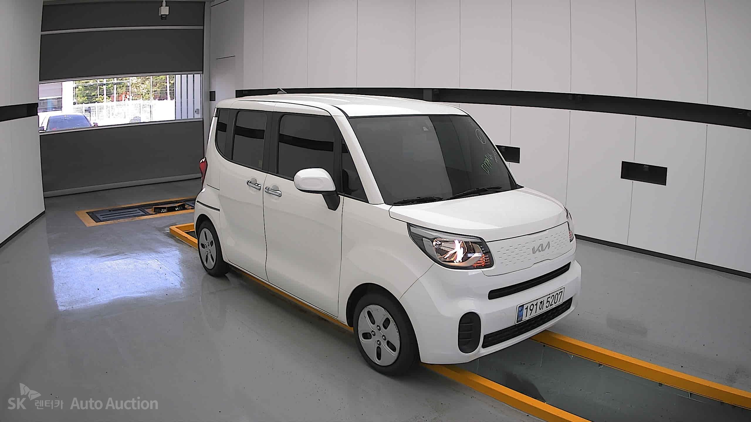 2022 - kia ray
