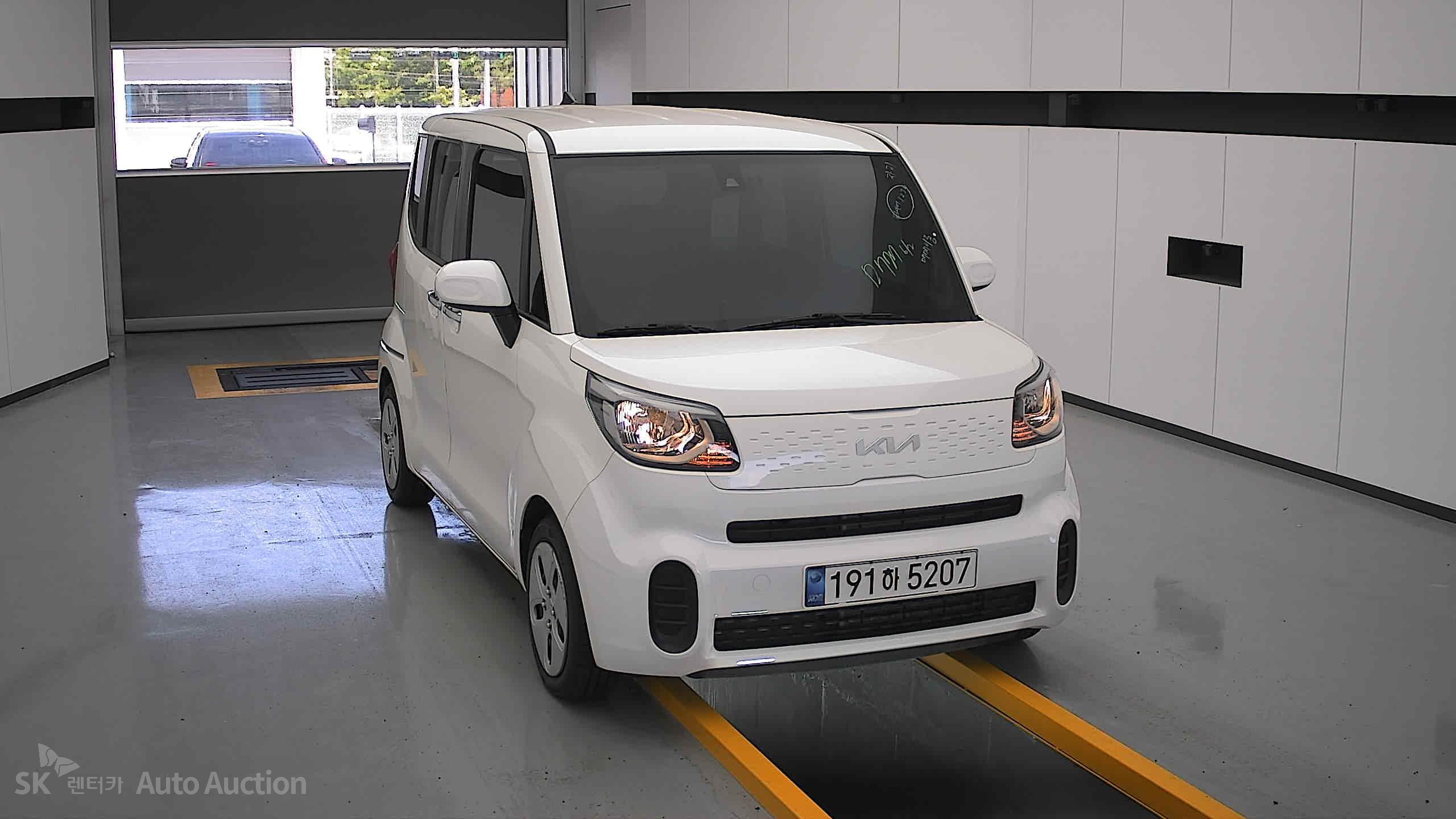 2022 - kia ray