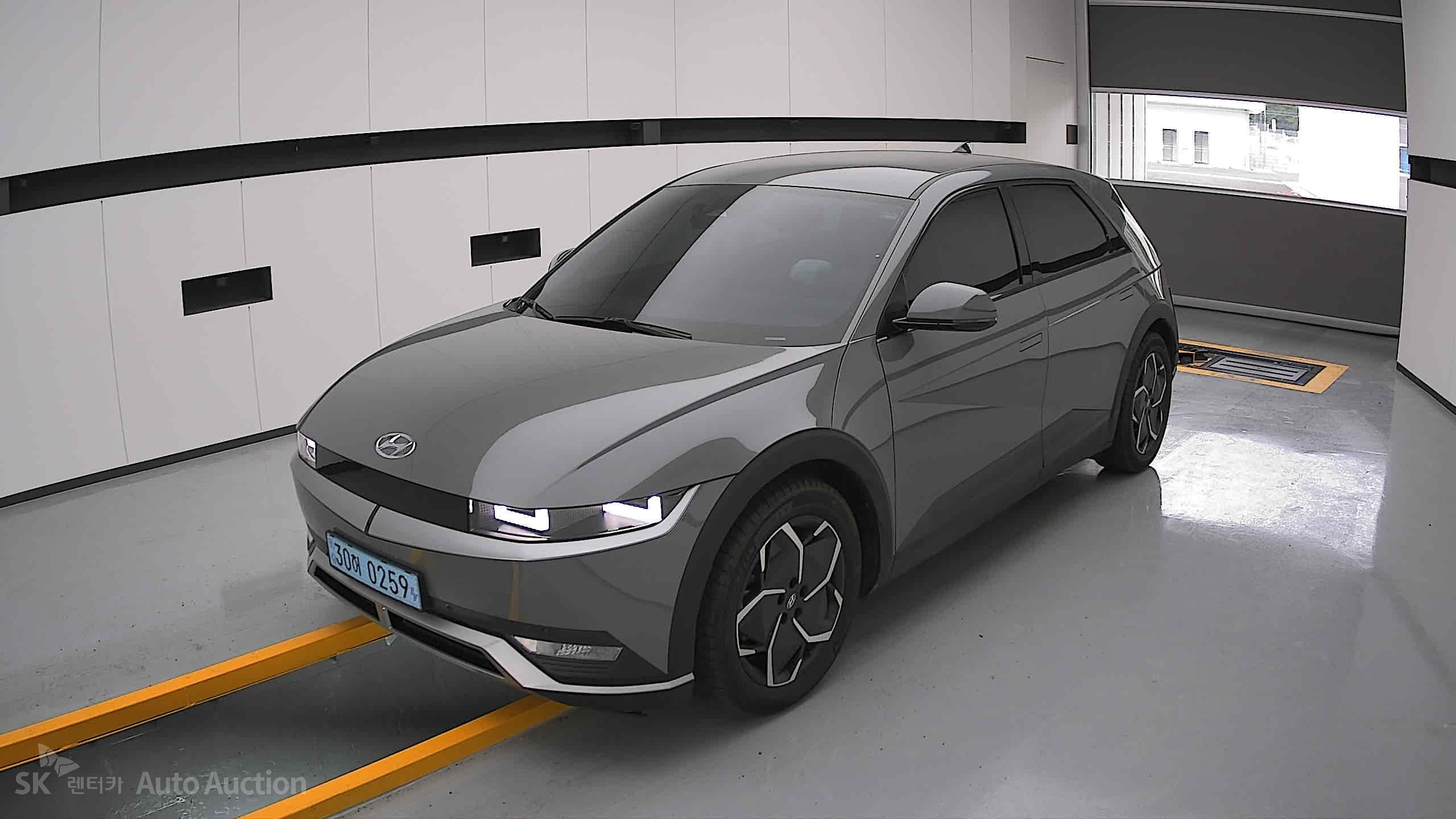 2022 - hyundai ioniq