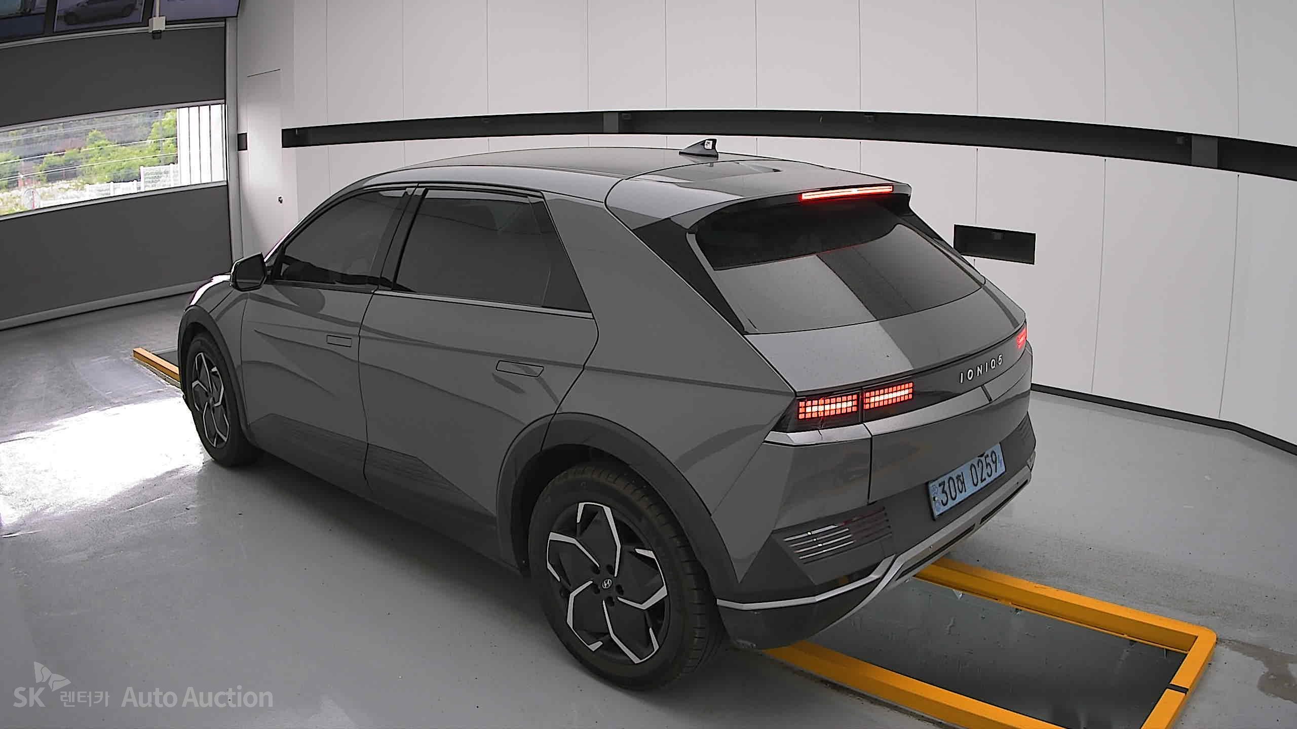 2022 - hyundai ioniq