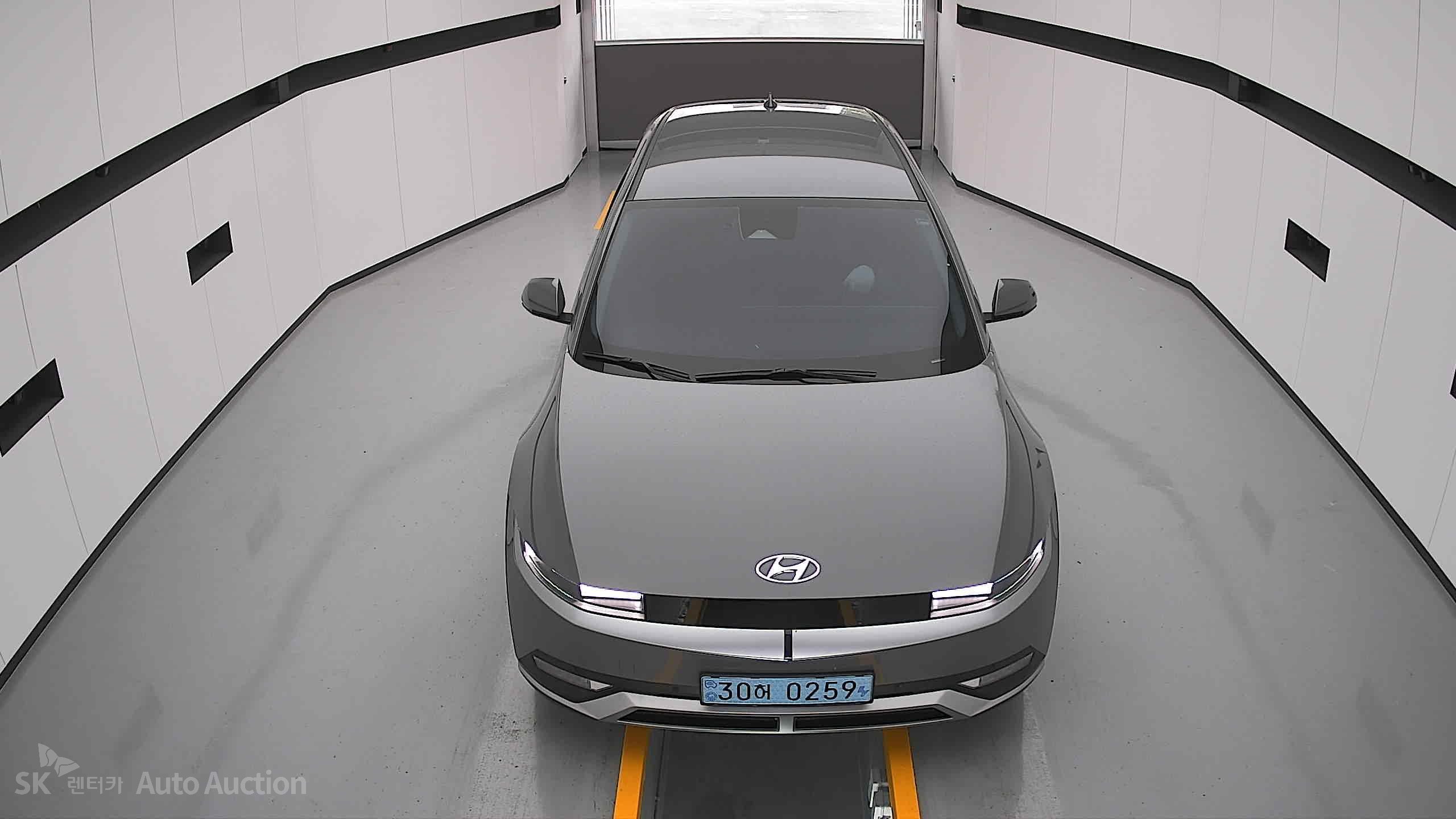 2022 - hyundai ioniq