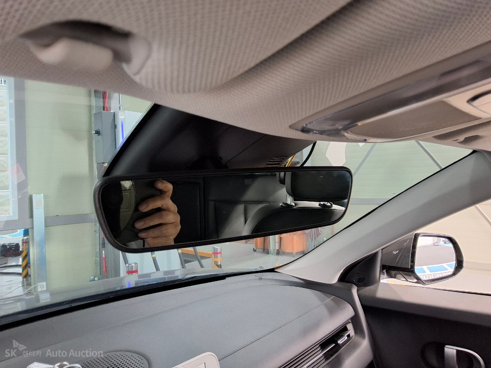 2022 - hyundai ioniq