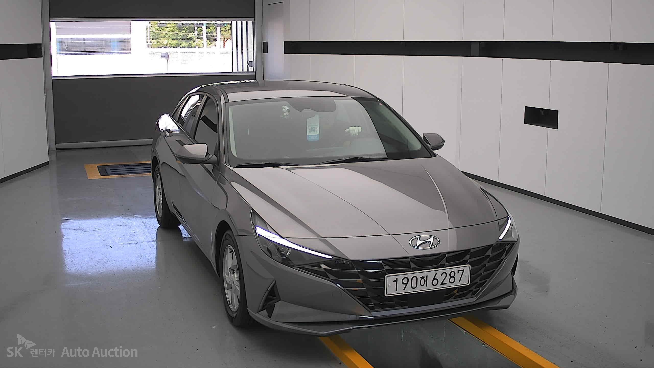 2022 - hyundai avante