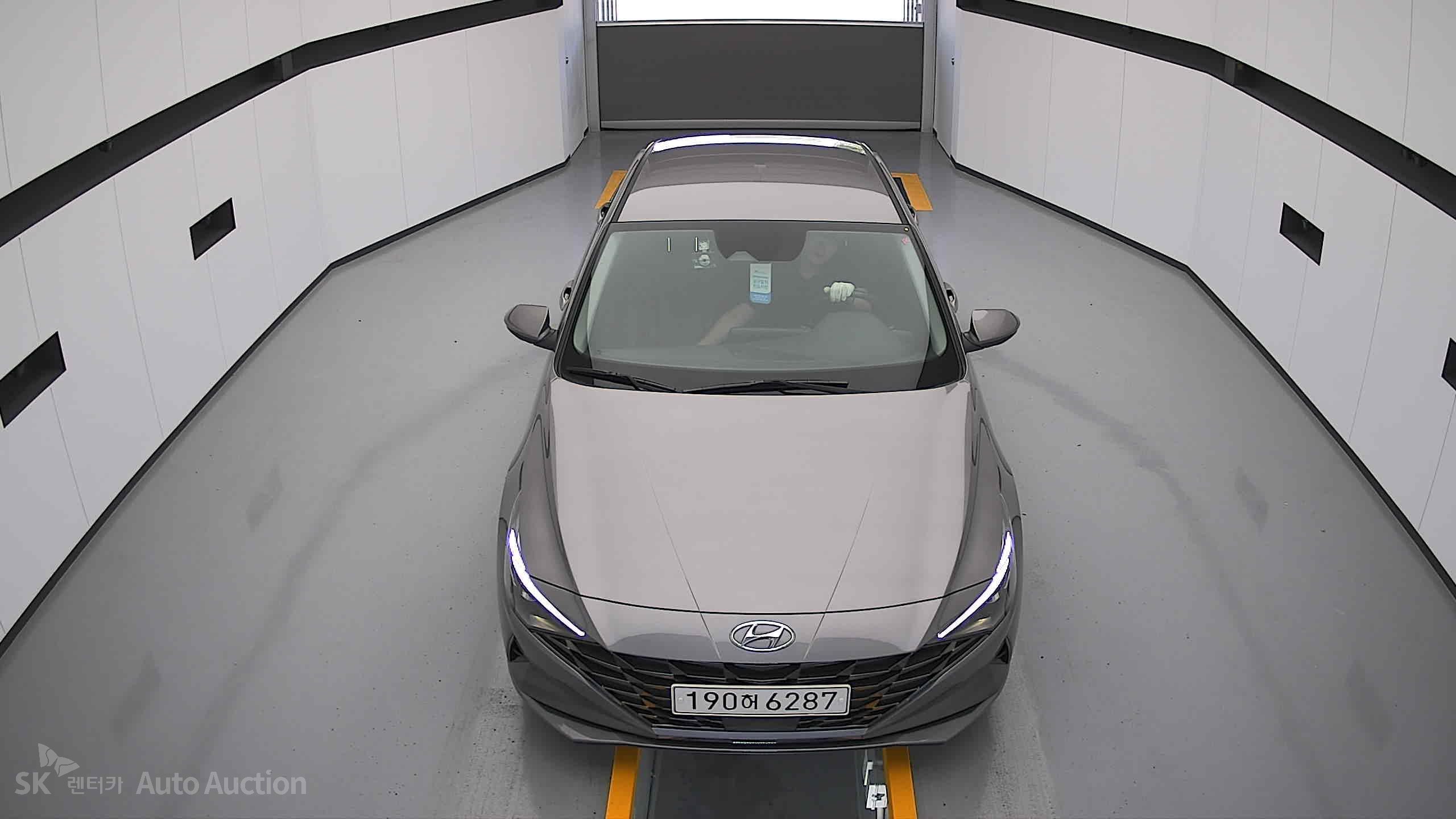 2022 - hyundai avante
